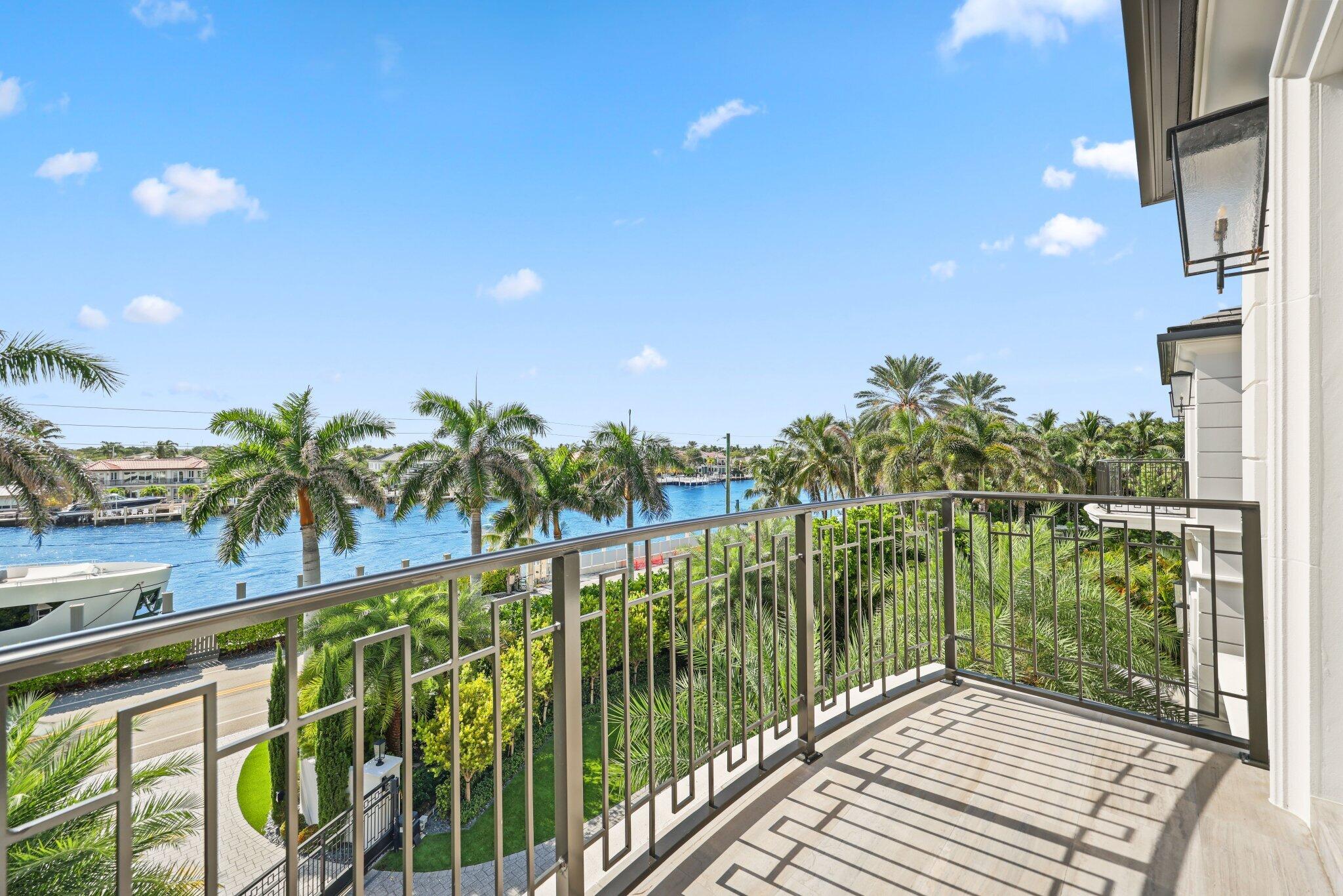 1001 HILLSBORO MILE, Hillsboro Beach FL 33062