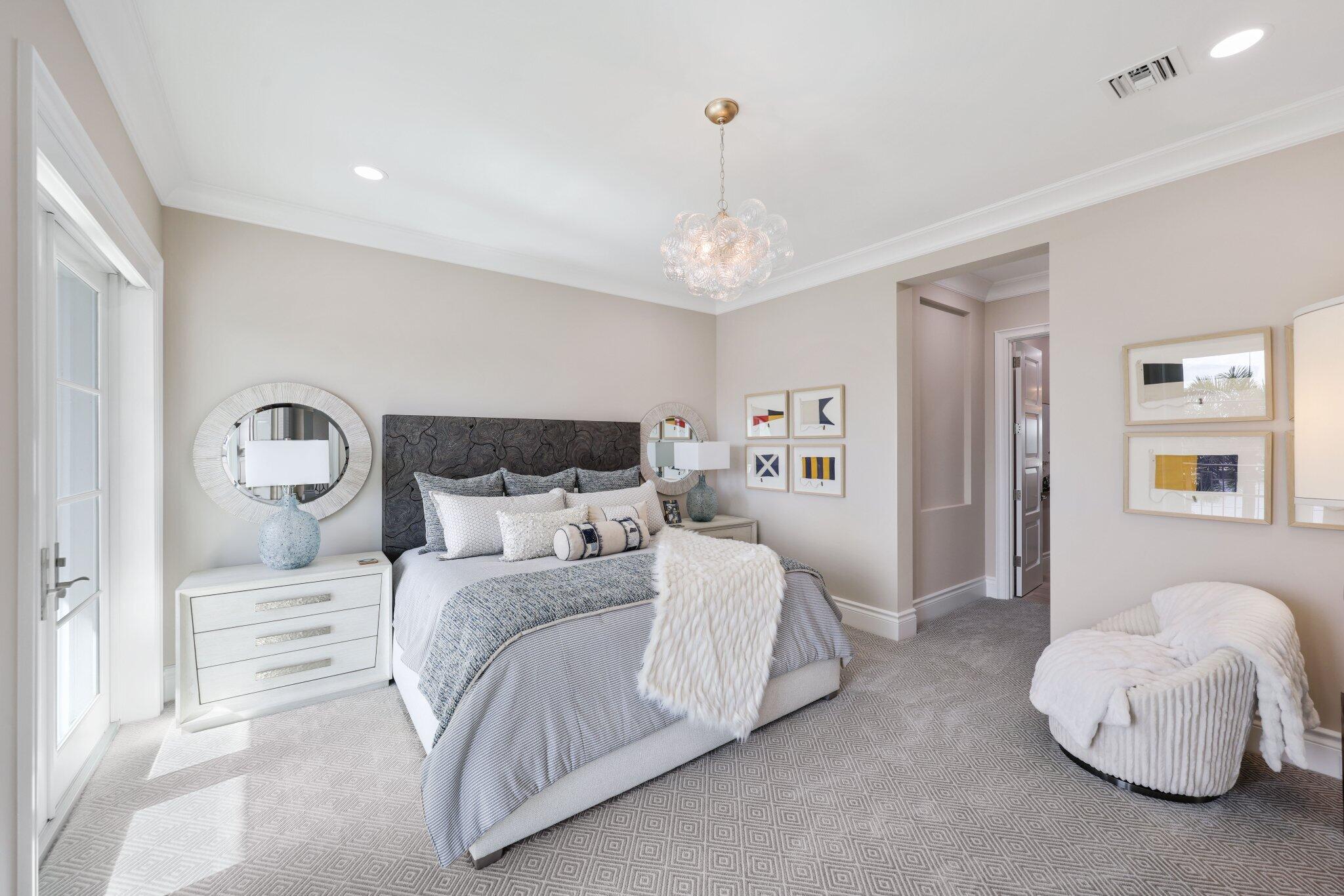 1001 HILLSBORO MILE, Hillsboro Beach FL 33062