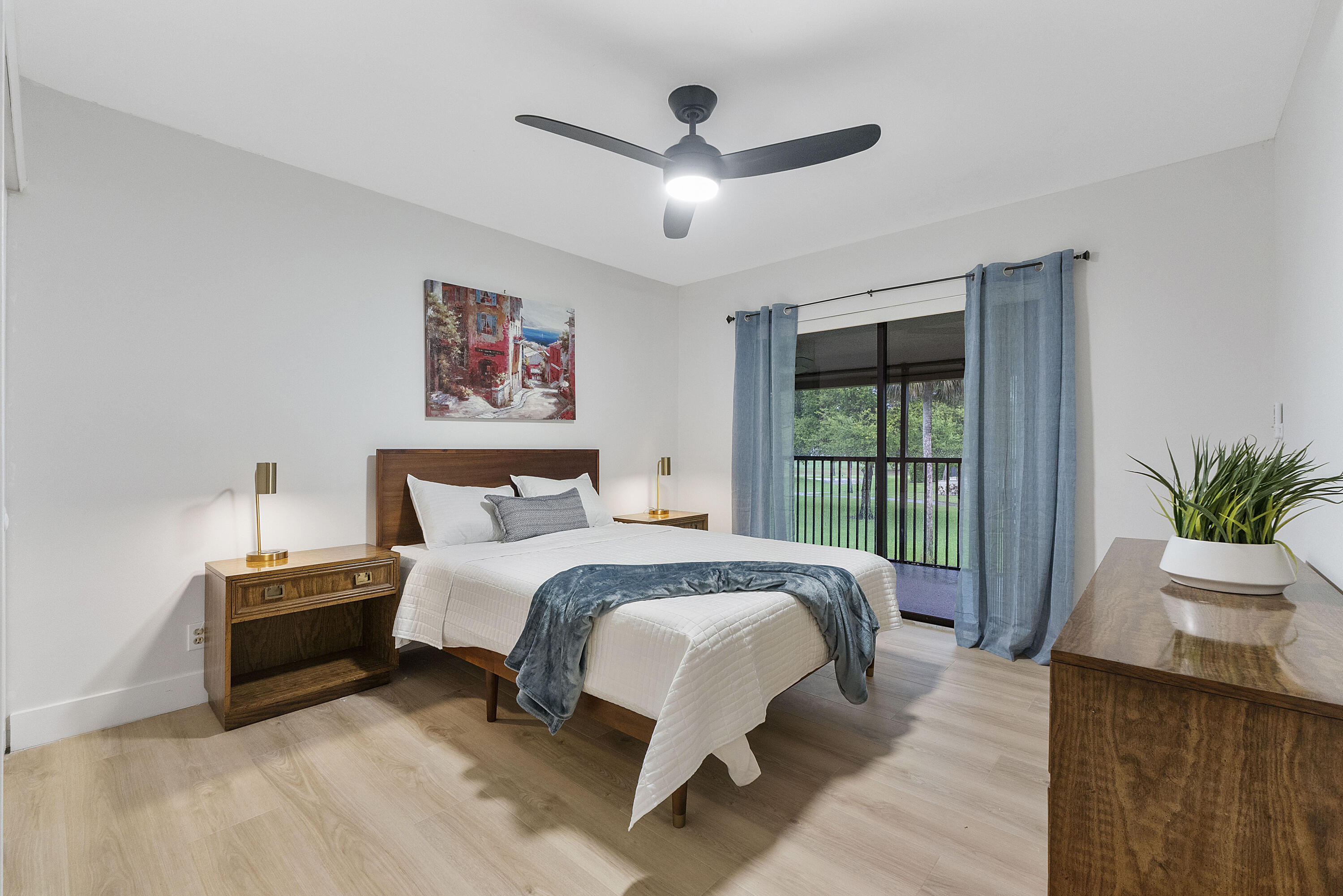 195 DEER CREEK #807, Deerfield Beach FL 33442