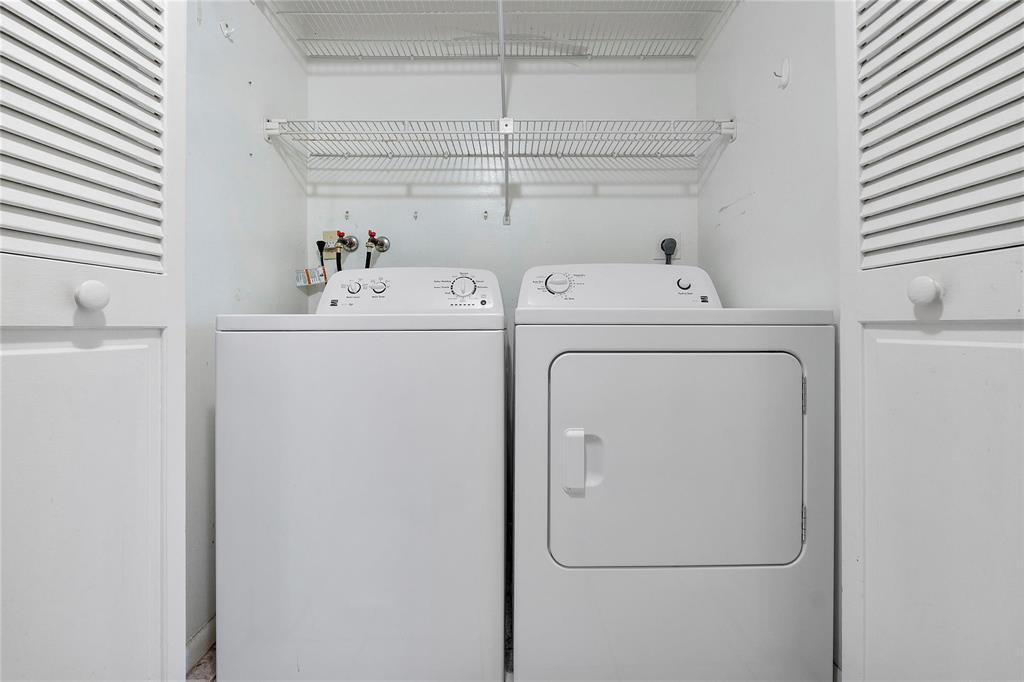 195 DEER CREEK #807, Deerfield Beach FL 33442