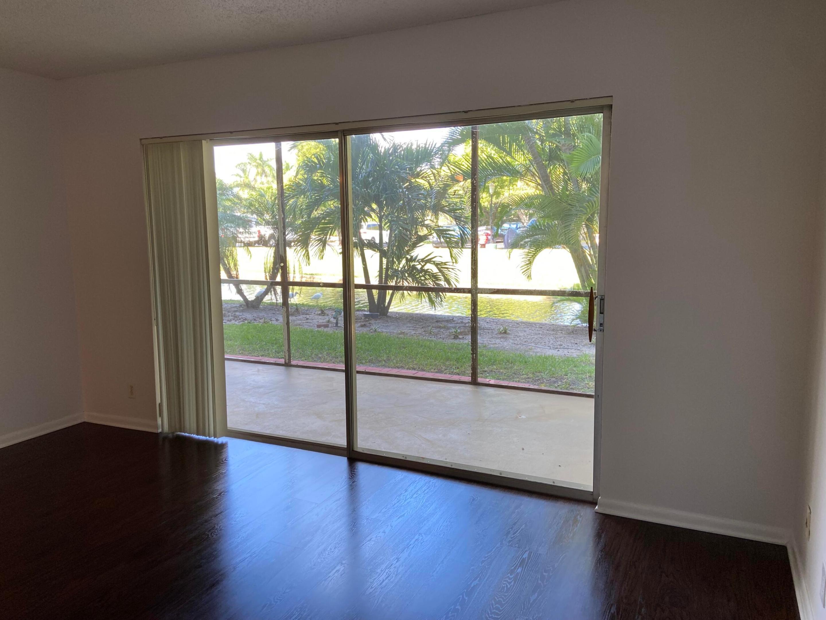 300 Waterway #105, Lantana FL 33462