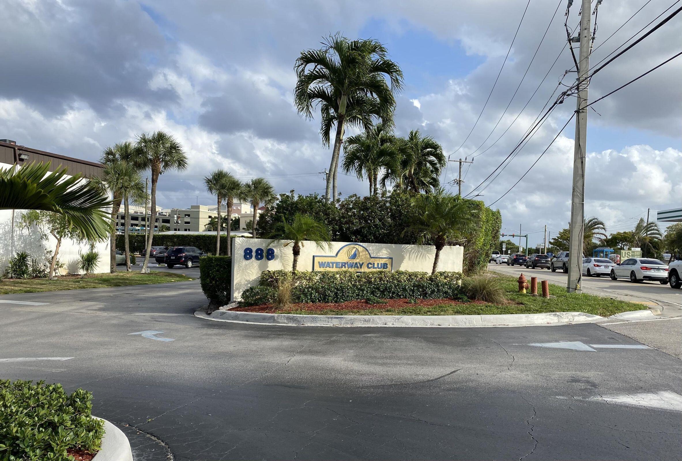 300 Waterway #105, Lantana FL 33462