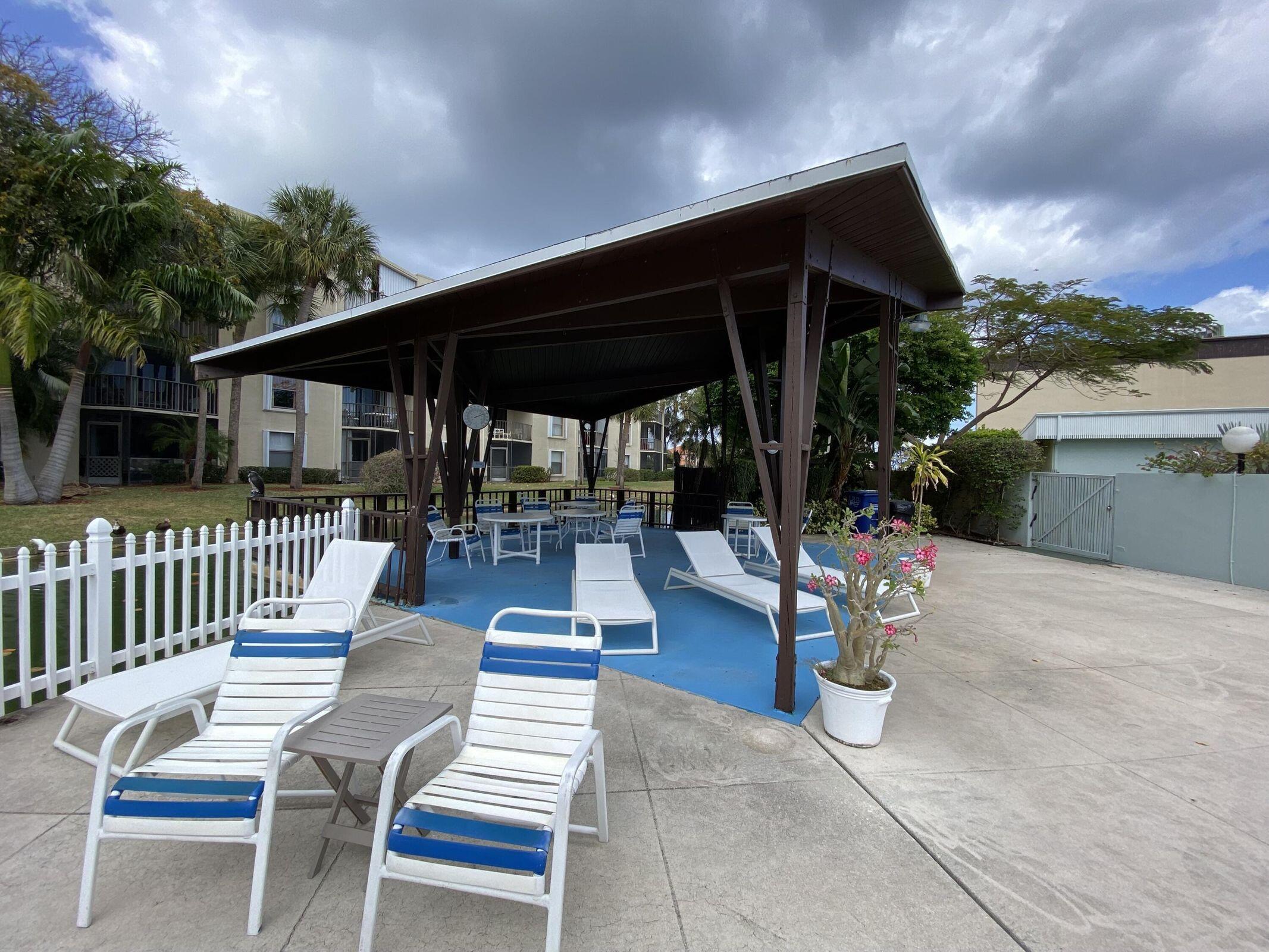 300 Waterway #105, Lantana FL 33462