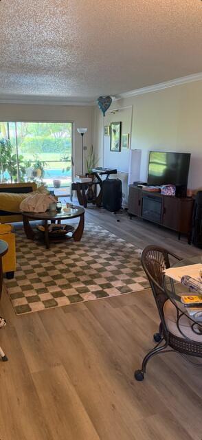 300 Waterway #105, Lantana FL 33462