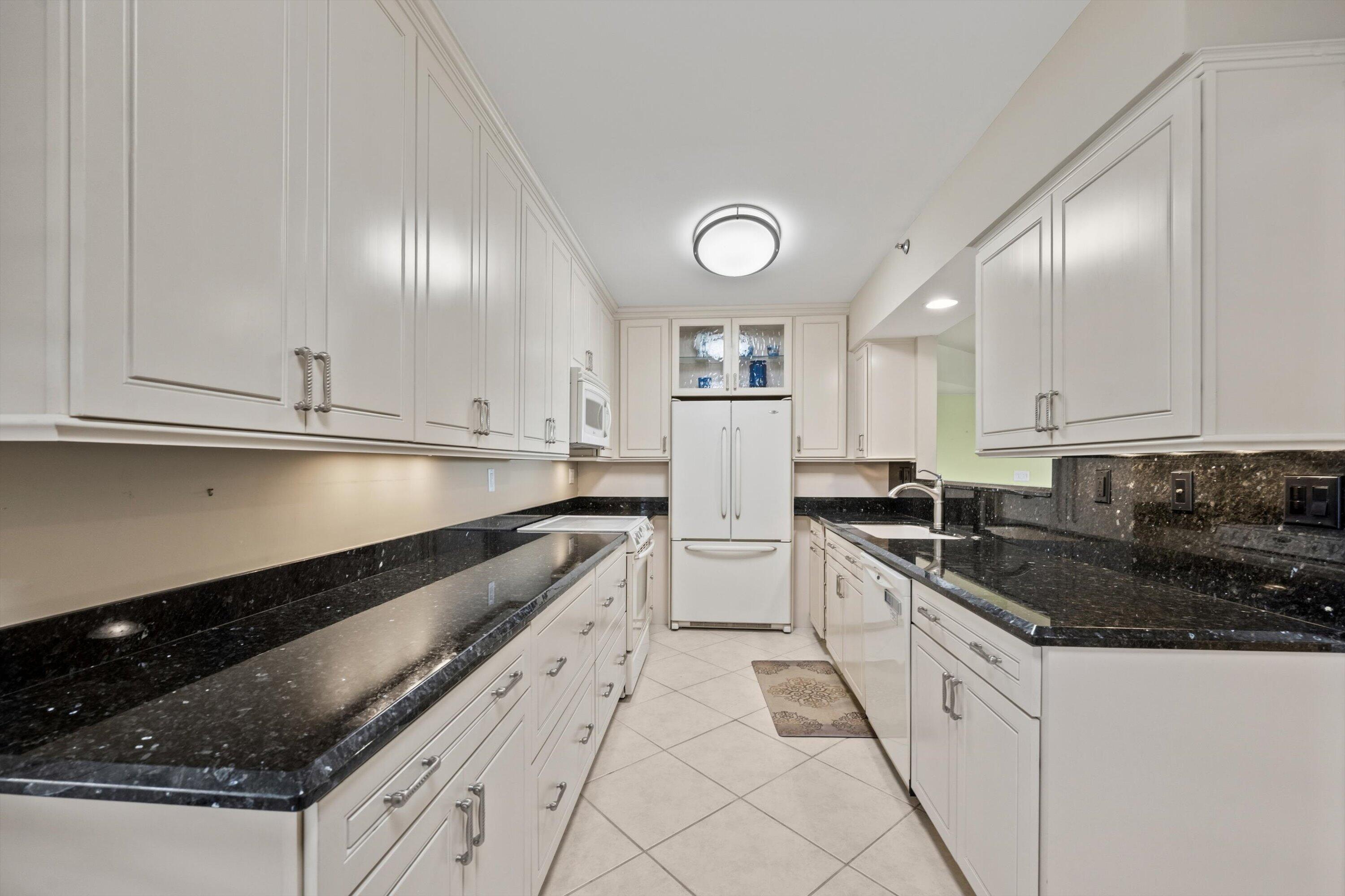 16910 BAY #E501, Jupiter FL 33477