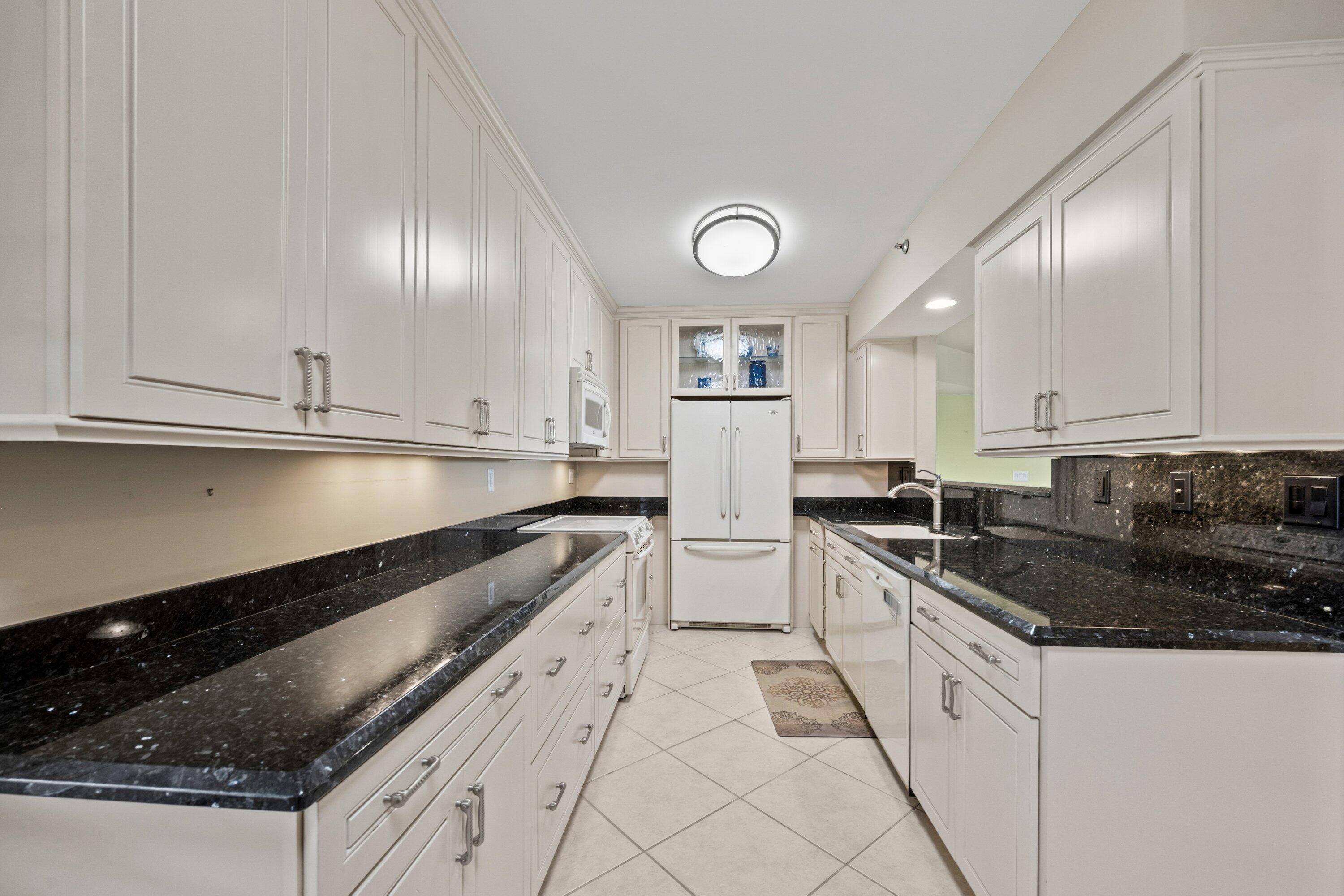 16910 BAY #E501, Jupiter FL 33477