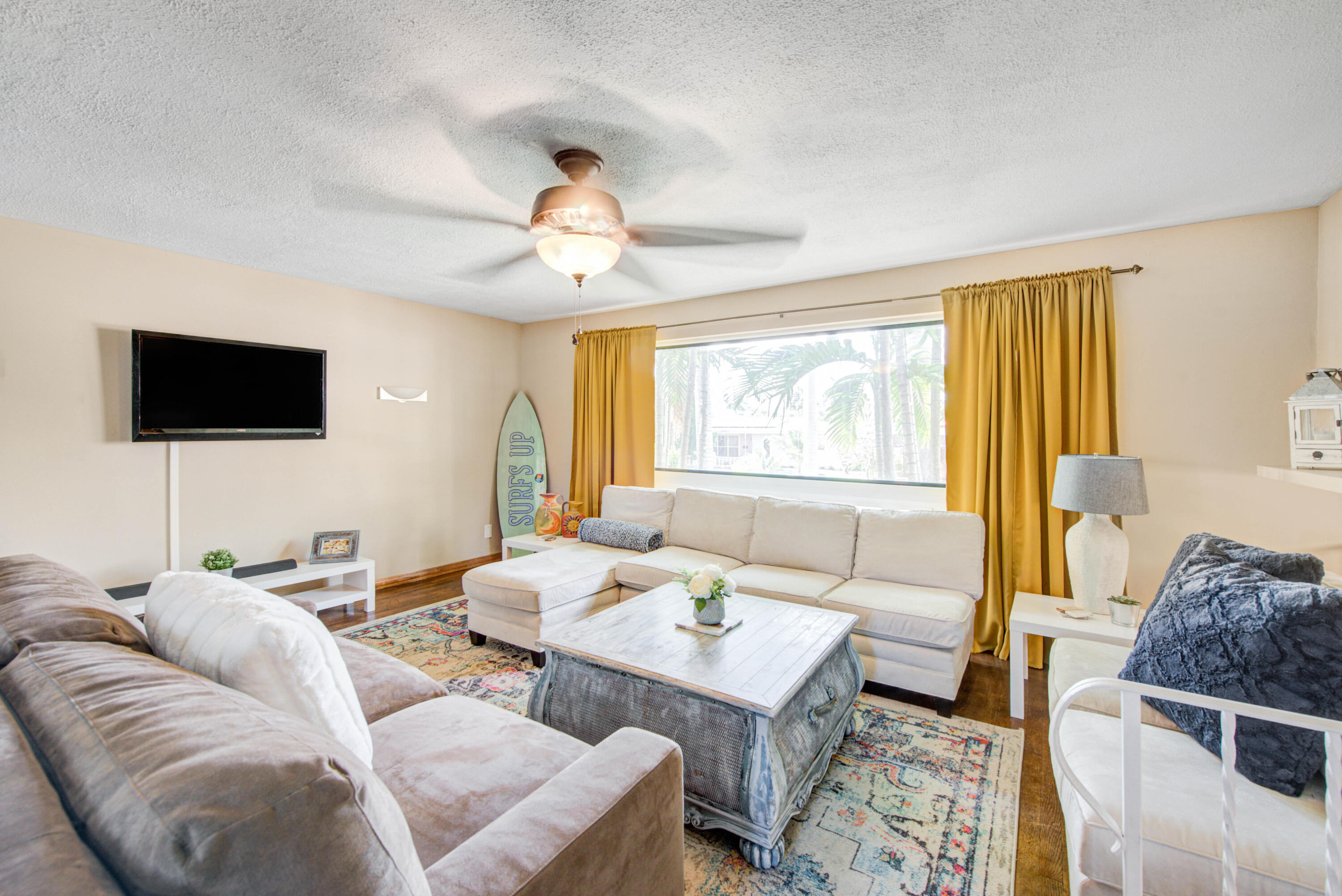 1100 NE 4TH, Hallandale Beach FL 33009