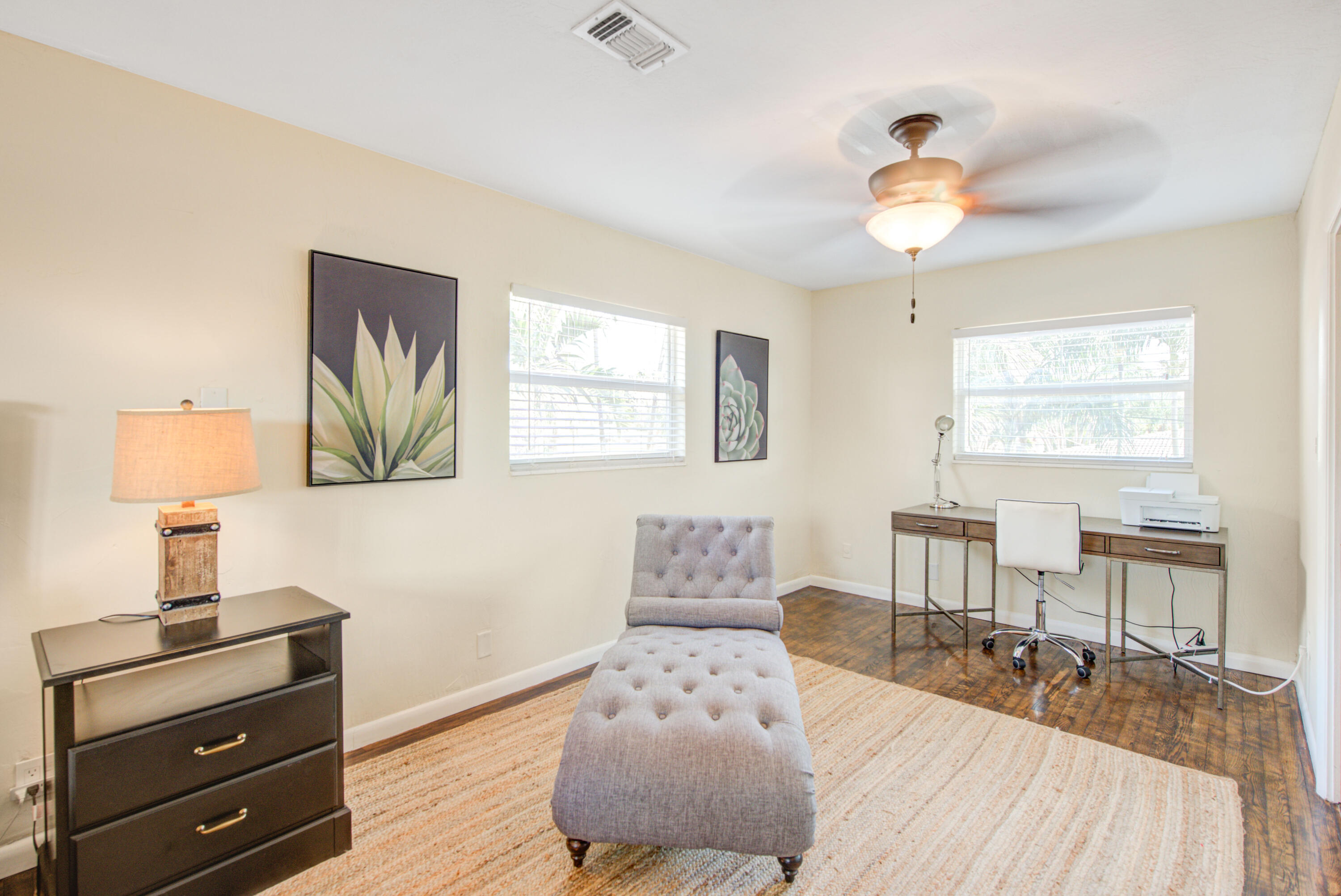 1100 NE 4TH, Hallandale Beach FL 33009