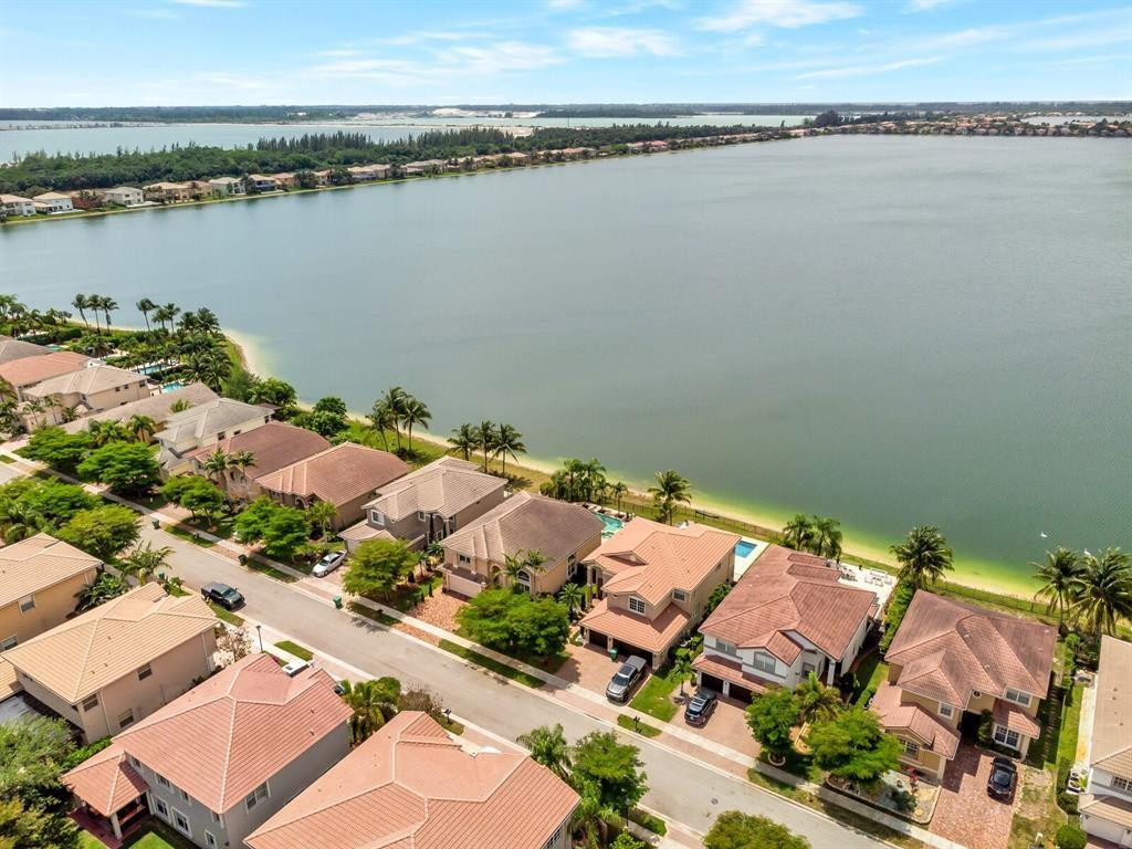 5197 SW 183RD, Miramar FL 33029