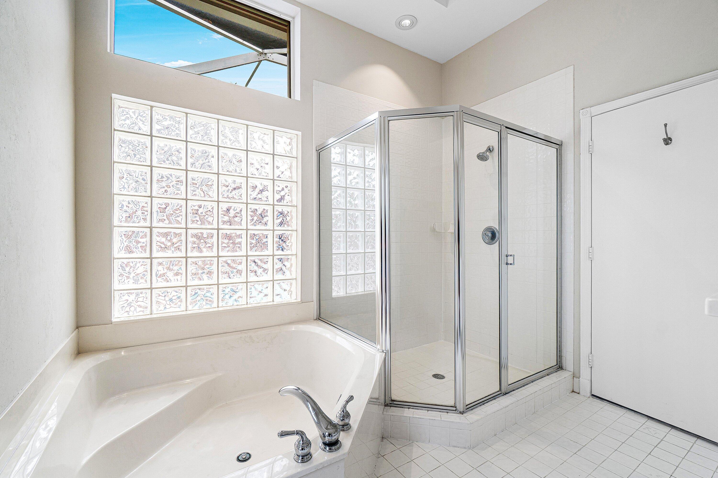 10599 Saint Thomas, Boca Raton FL 33498