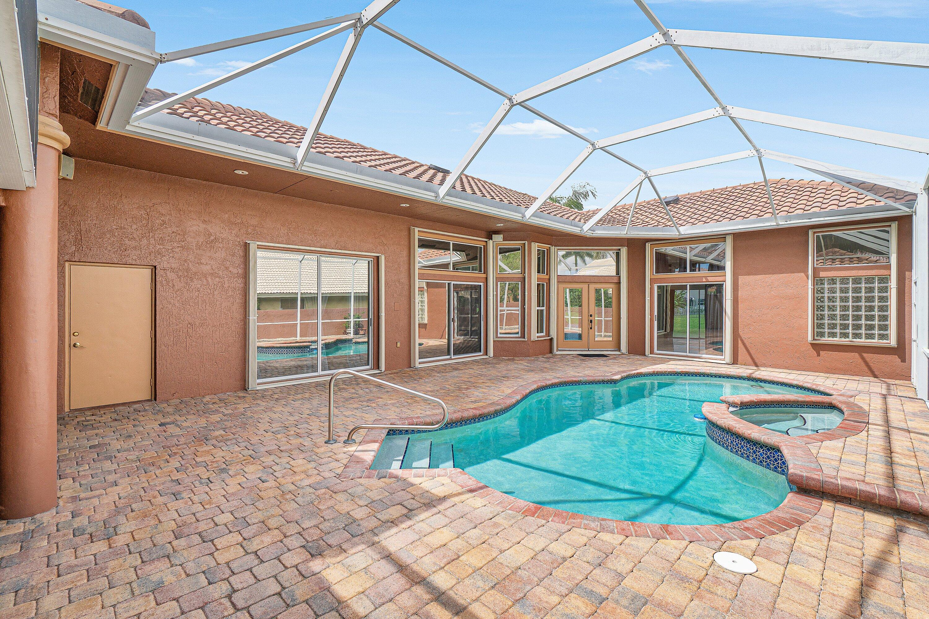 10599 Saint Thomas, Boca Raton FL 33498