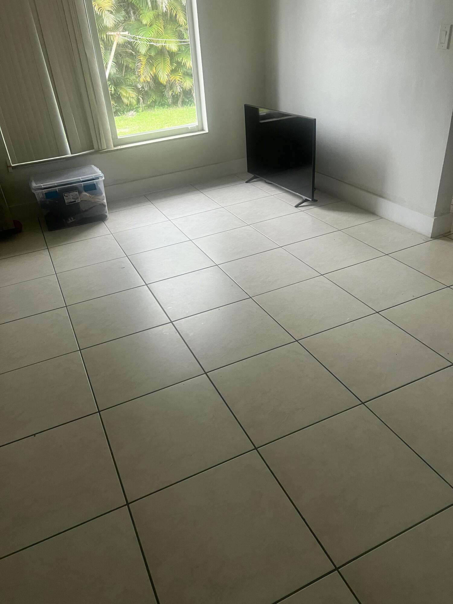 2900 NW 187TH #0, Miami Gardens FL 33056