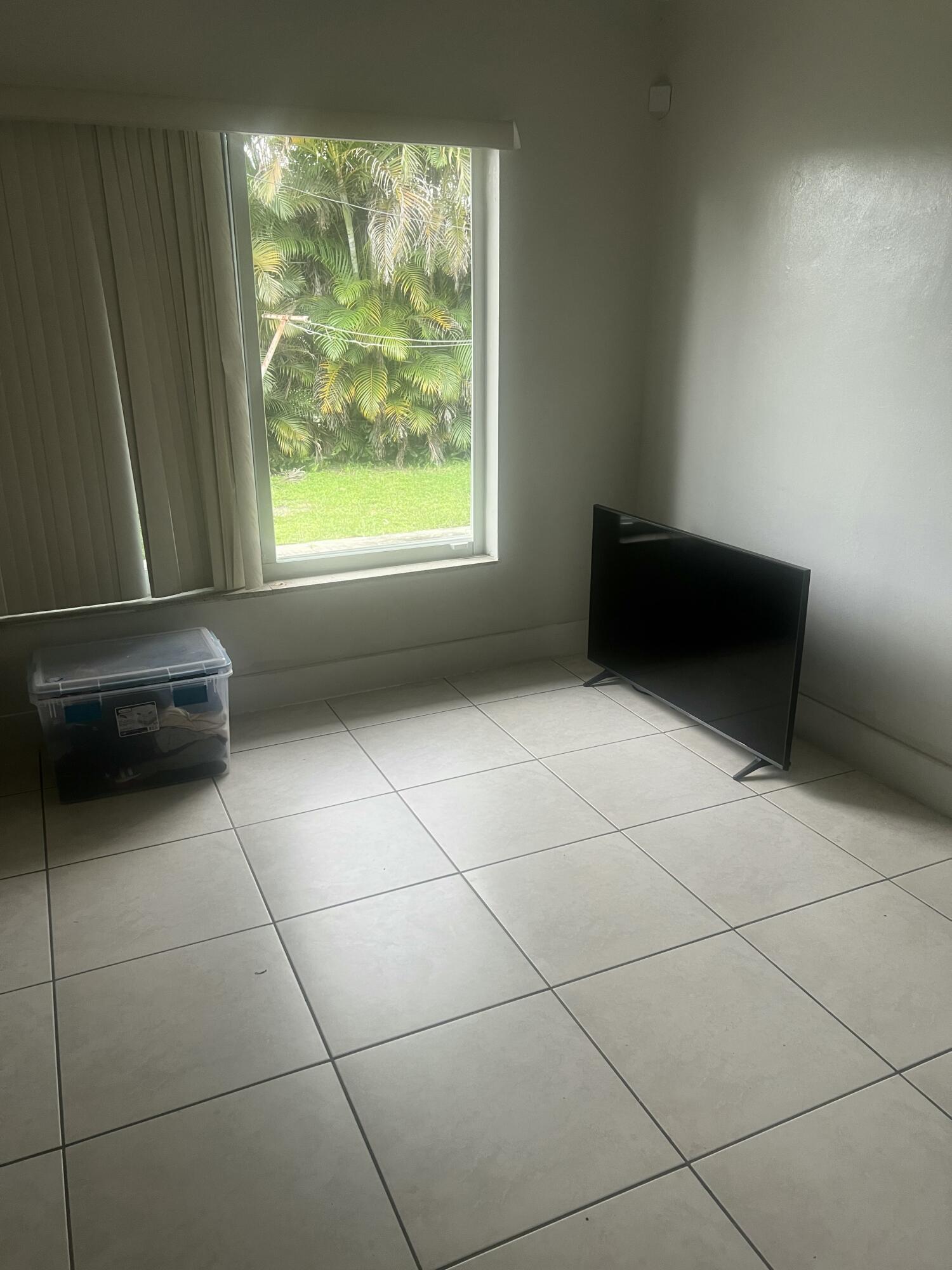 2900 NW 187TH #0, Miami Gardens FL 33056