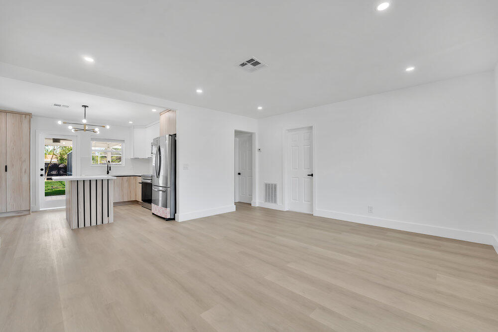 131 SE 4th, Boynton Beach FL 33435