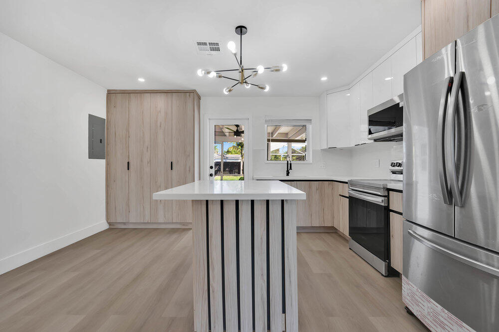131 SE 4th, Boynton Beach FL 33435