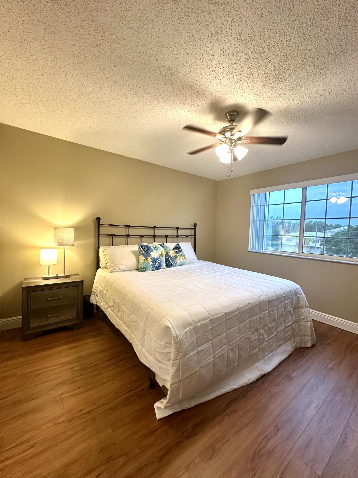 500 N CRESTWOOD #519, Royal Palm Beach FL 33411