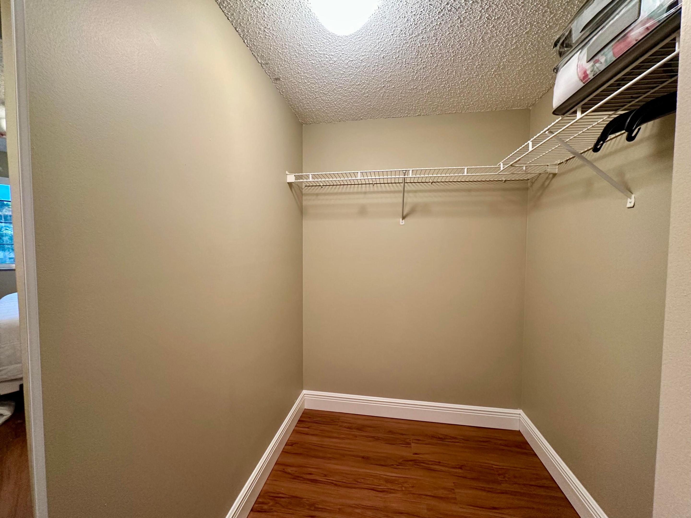 500 N CRESTWOOD #519, Royal Palm Beach FL 33411
