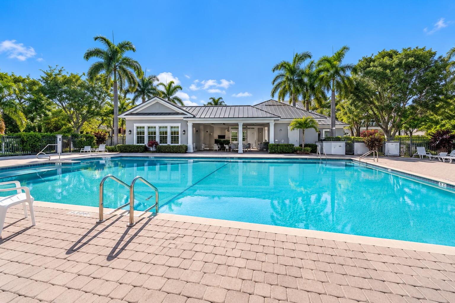 2247 SHOMA #2247, Royal Palm Beach FL 33414