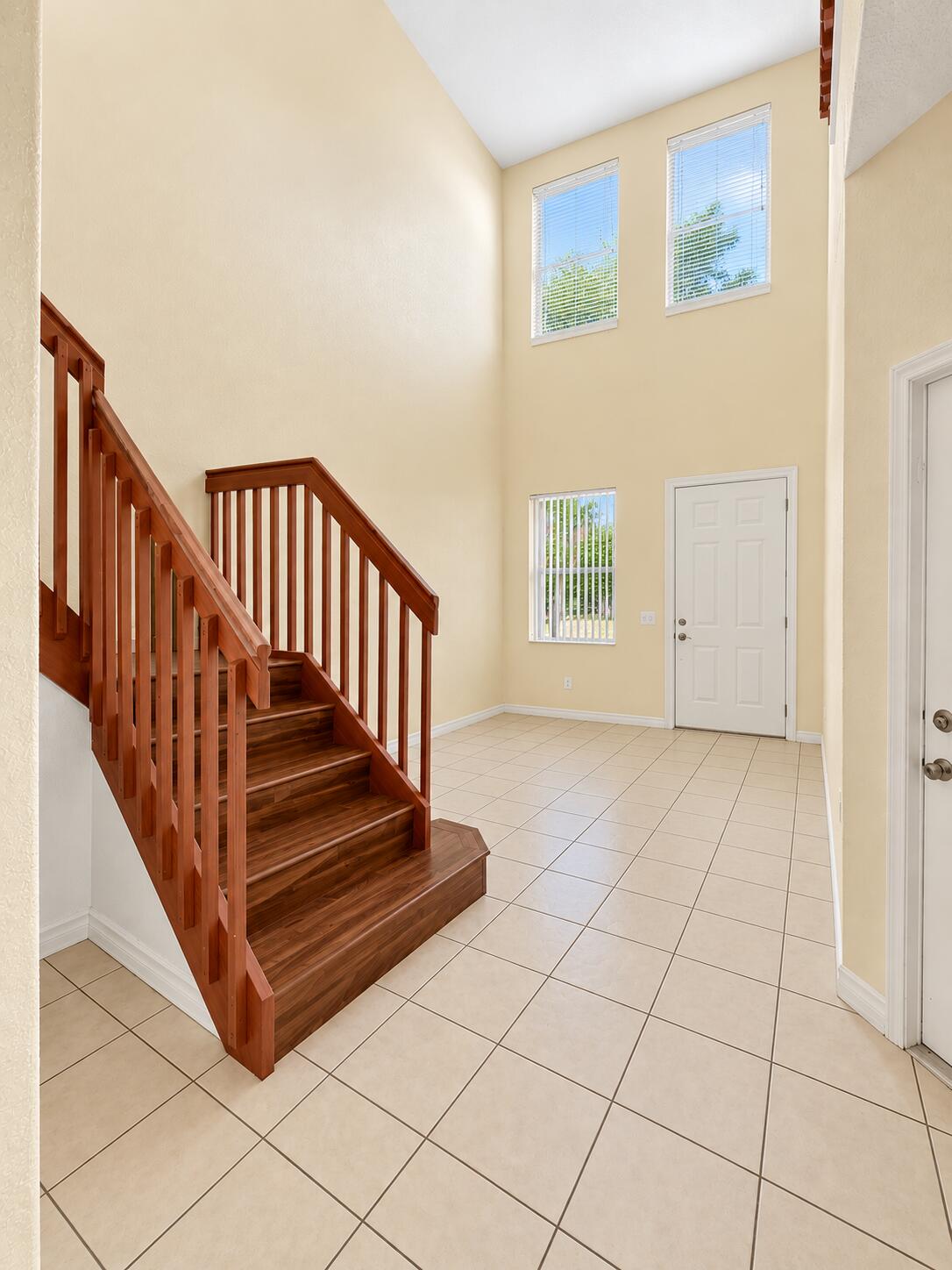 2247 SHOMA #2247, Royal Palm Beach FL 33414
