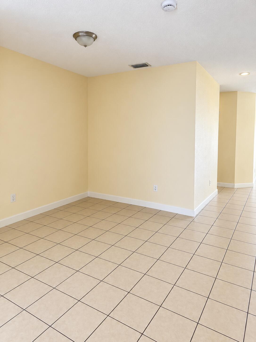 2247 SHOMA #2247, Royal Palm Beach FL 33414