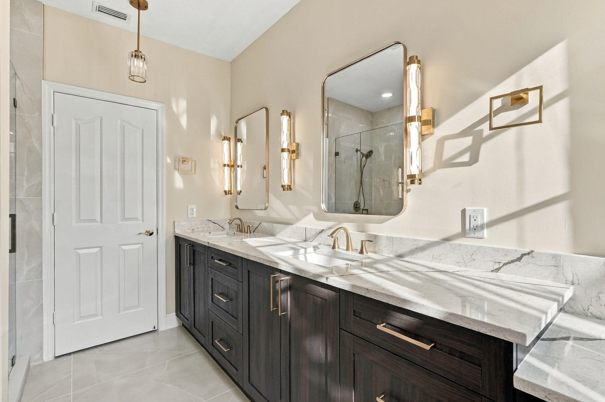 114 Ocean Cay, Hypoluxo FL 33462