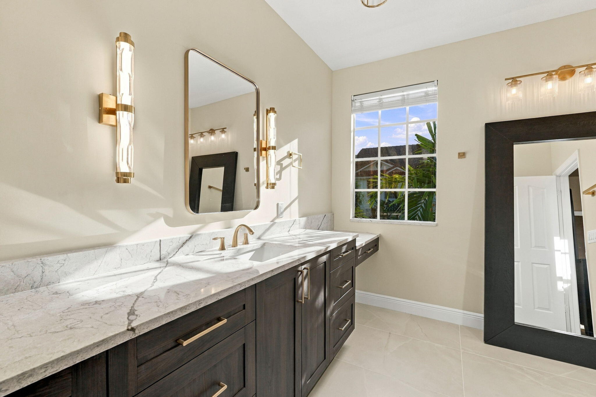 114 Ocean Cay, Hypoluxo FL 33462