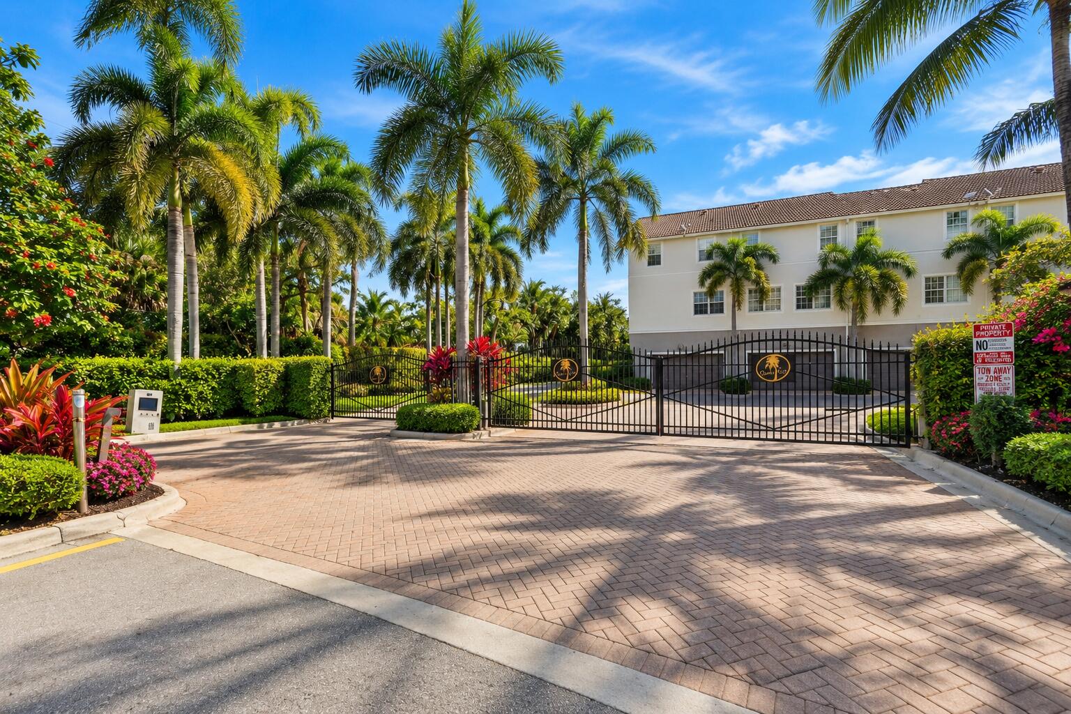 114 Ocean Cay, Hypoluxo FL 33462