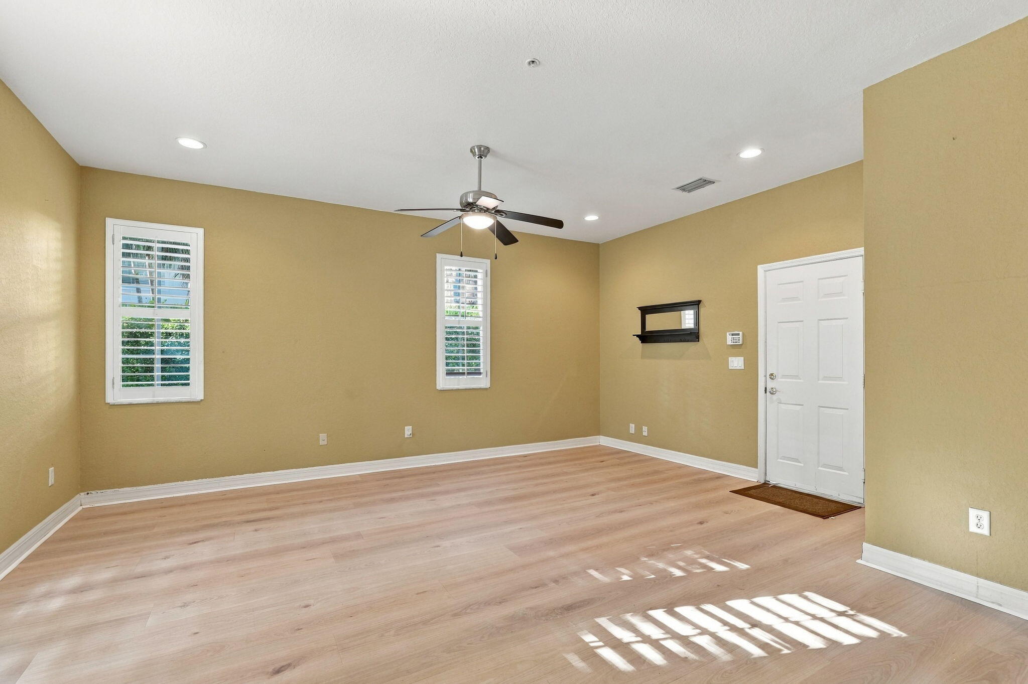 114 Ocean Cay, Hypoluxo FL 33462