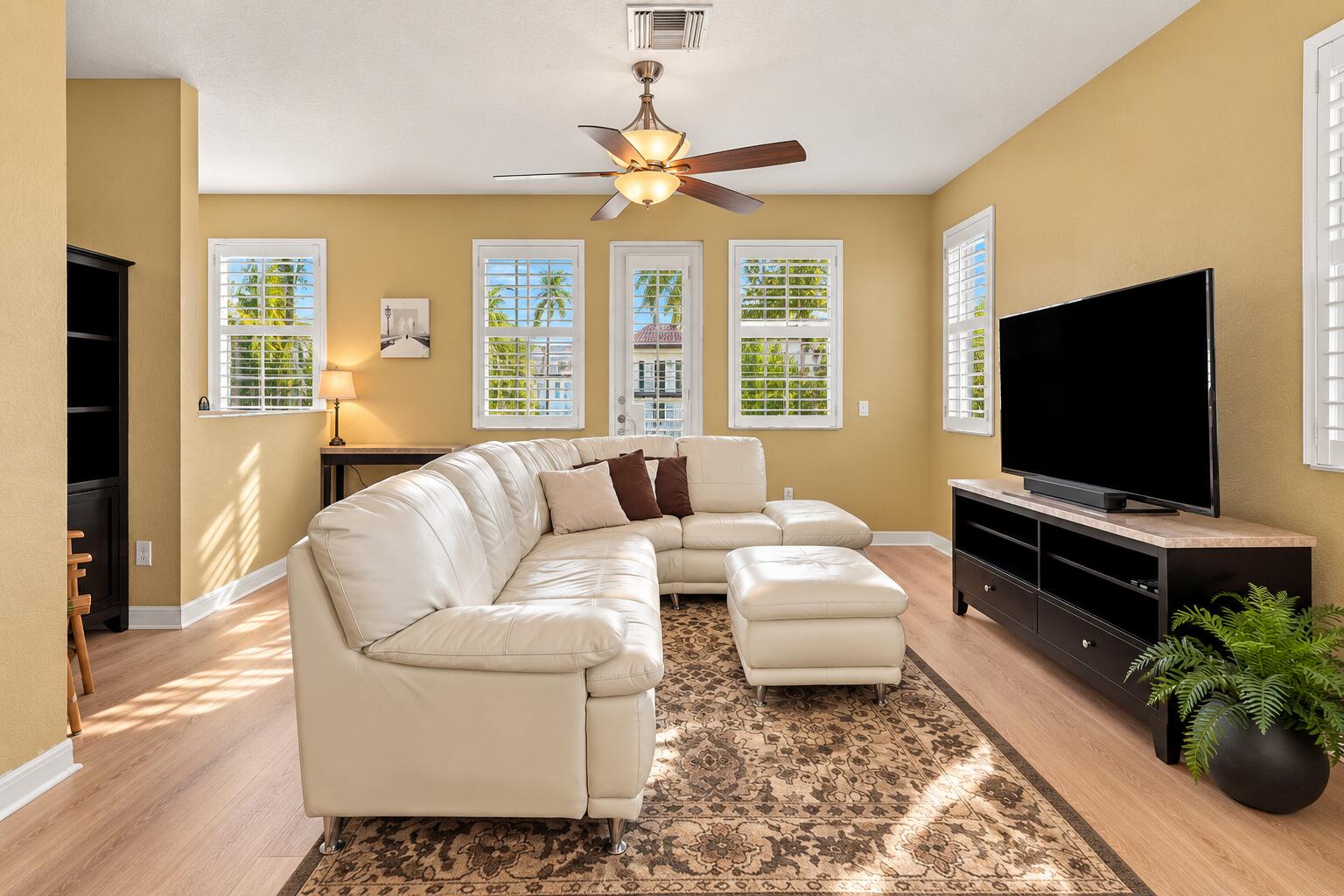 114 Ocean Cay, Hypoluxo FL 33462