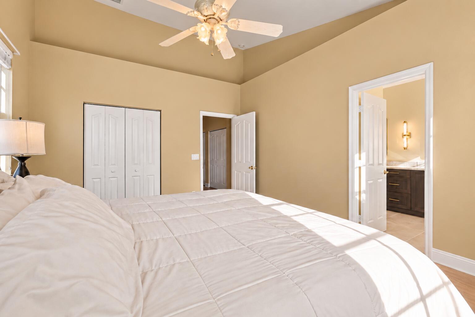 114 Ocean Cay, Hypoluxo FL 33462