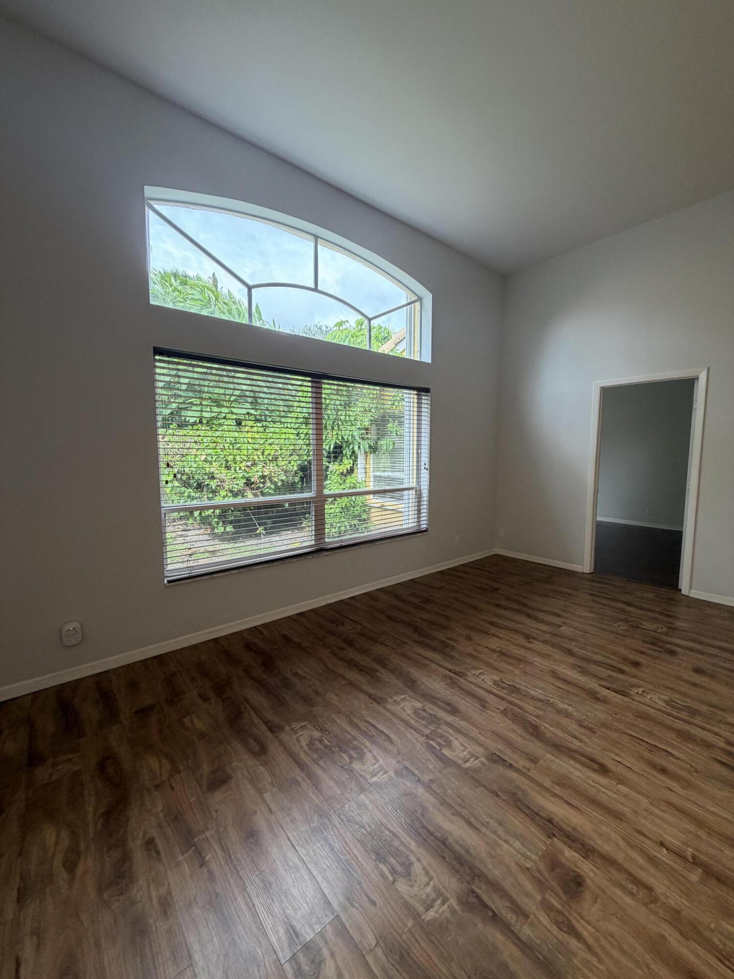 10174 PLUM, Palm Beach Gardens FL 33410