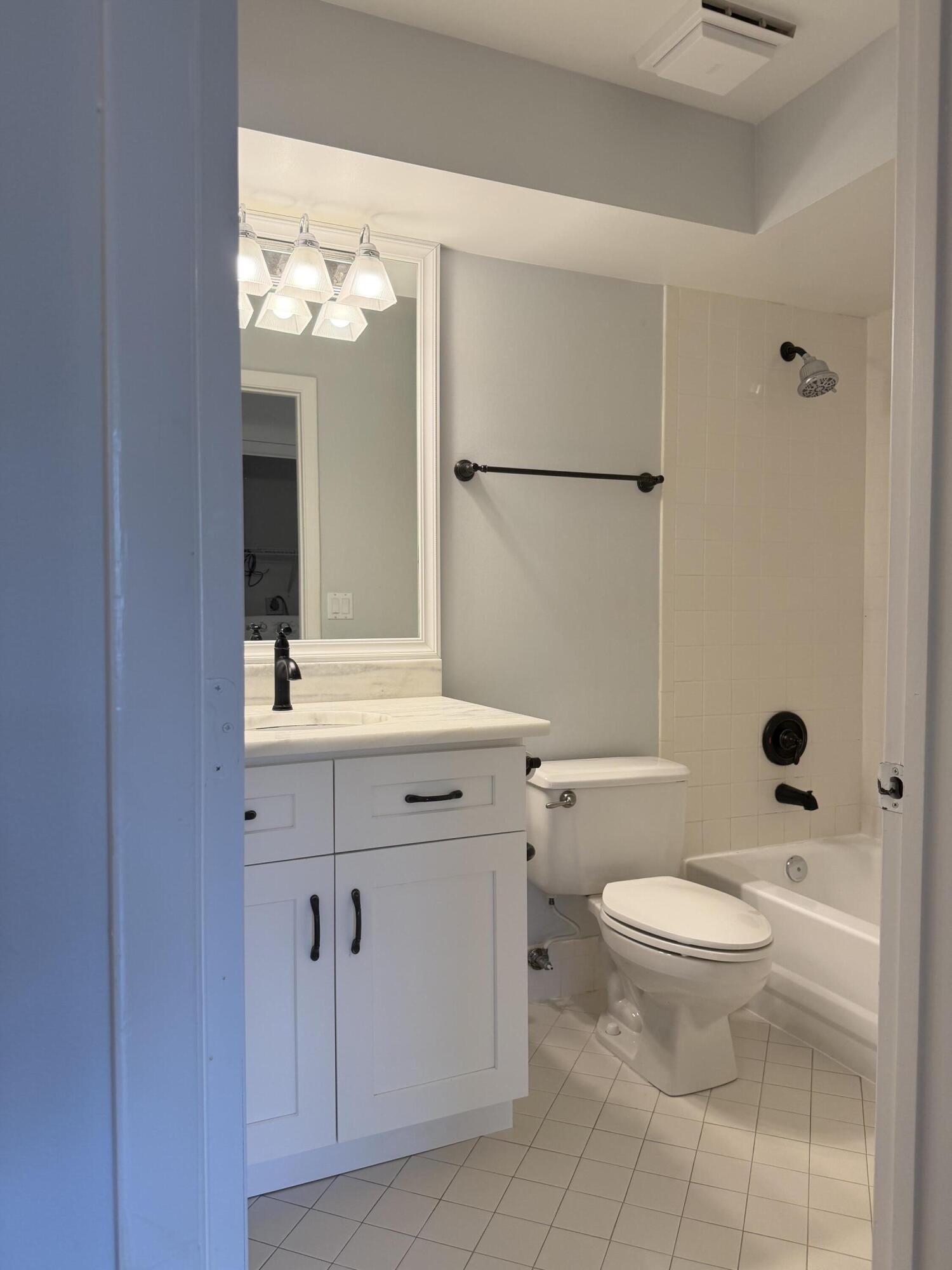 10174 PLUM, Palm Beach Gardens FL 33410