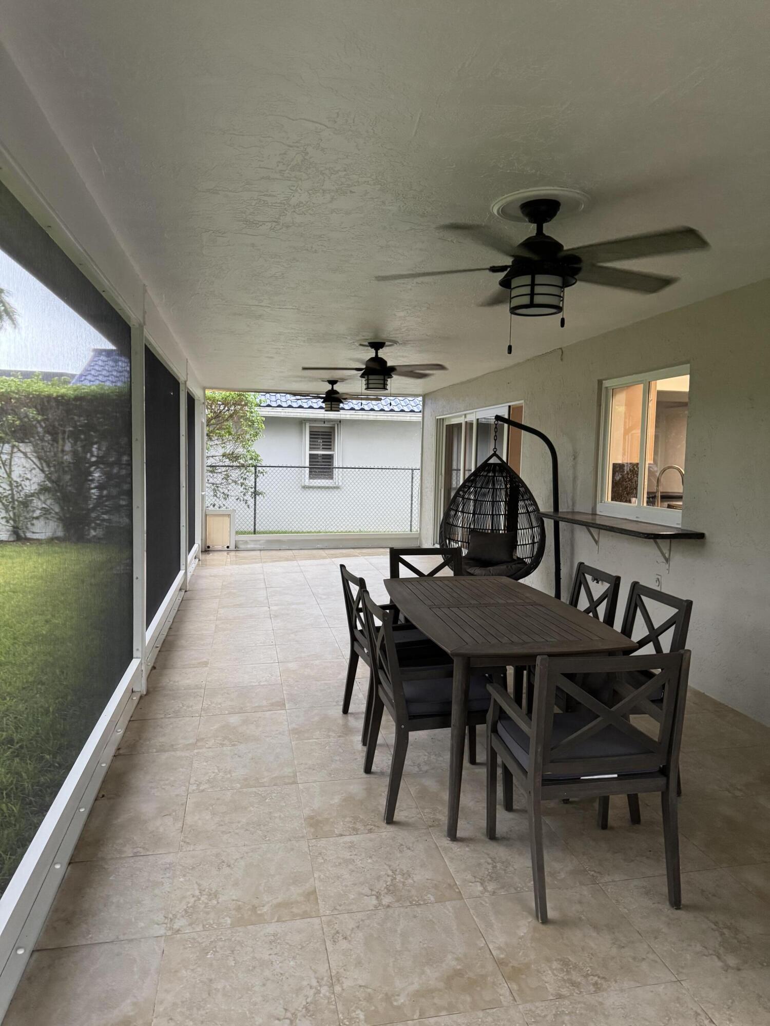 355 SE 7TH, Dania Beach FL 33004
