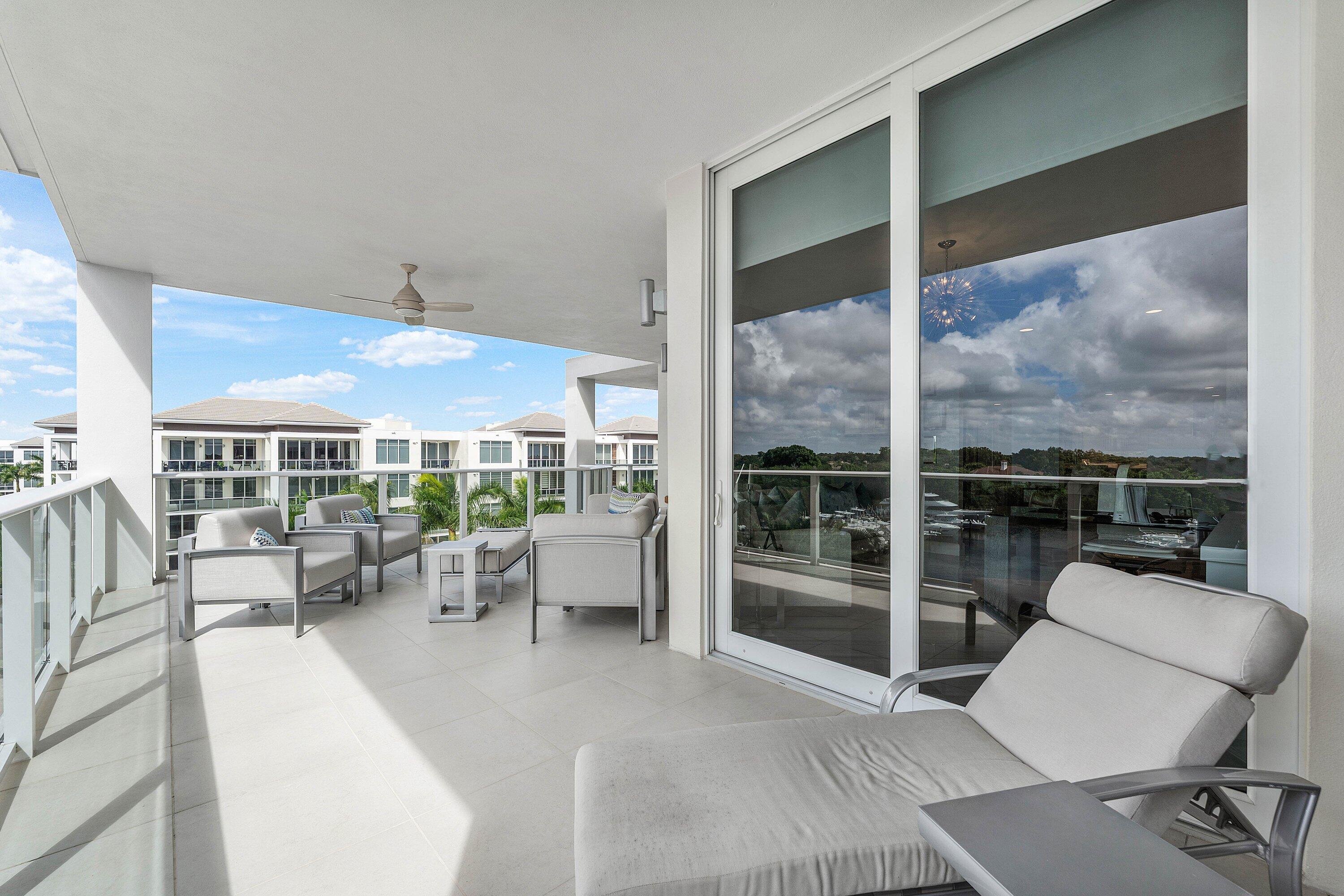 2700 Donald Ross #503, Palm Beach Gardens FL 33410