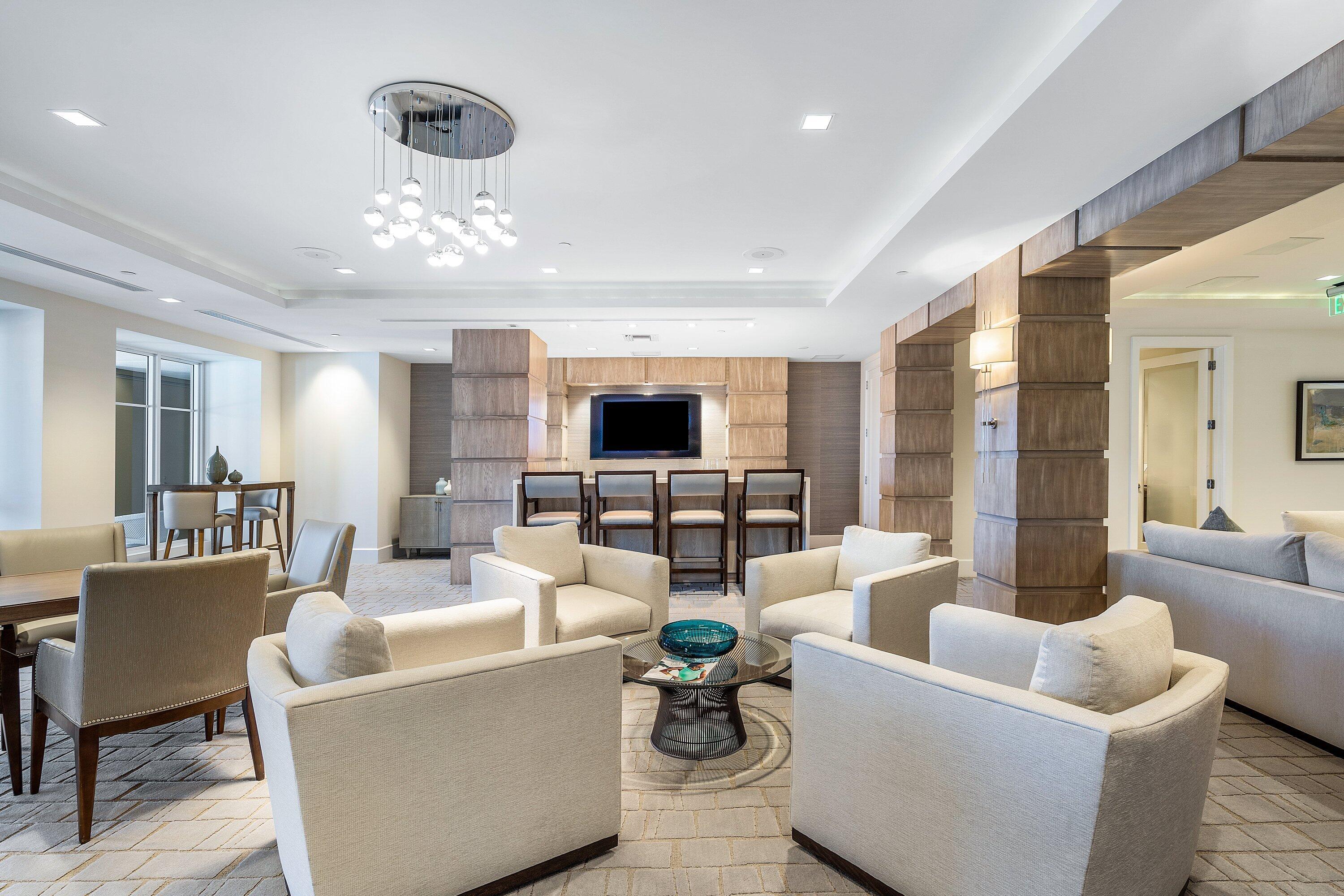 2700 Donald Ross #503, Palm Beach Gardens FL 33410