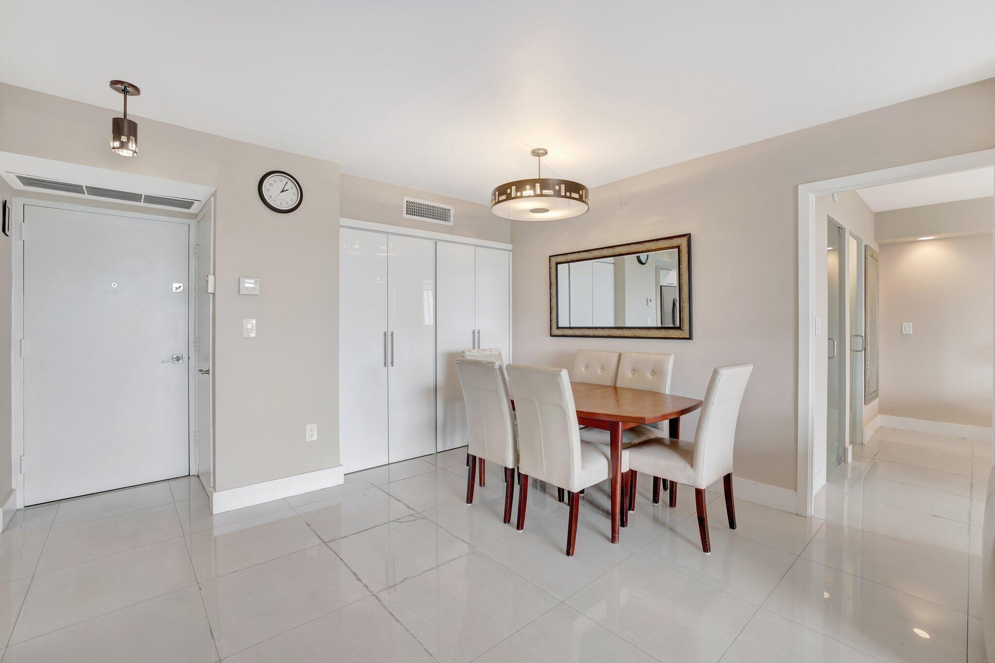3701 N COUNTRY CLUB #907, Aventura FL 33180