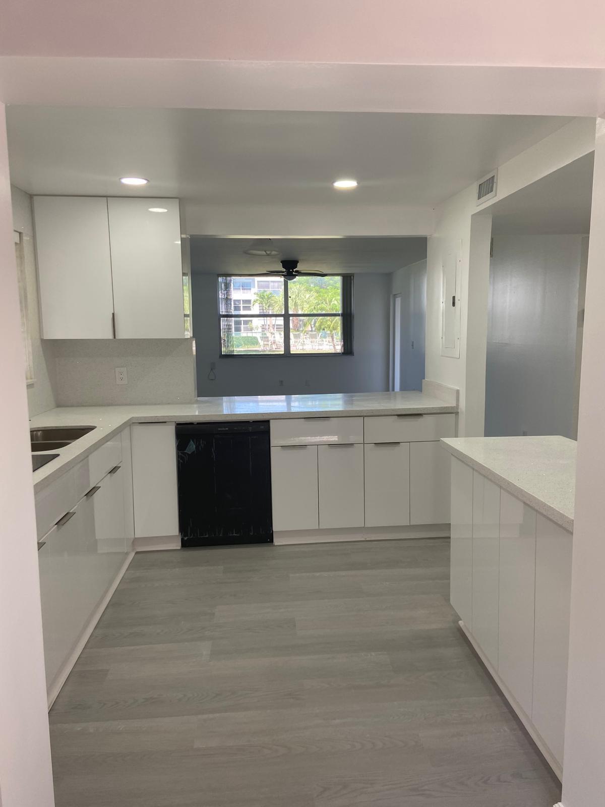 6600 Royal Palm #101B, Margate FL 33063