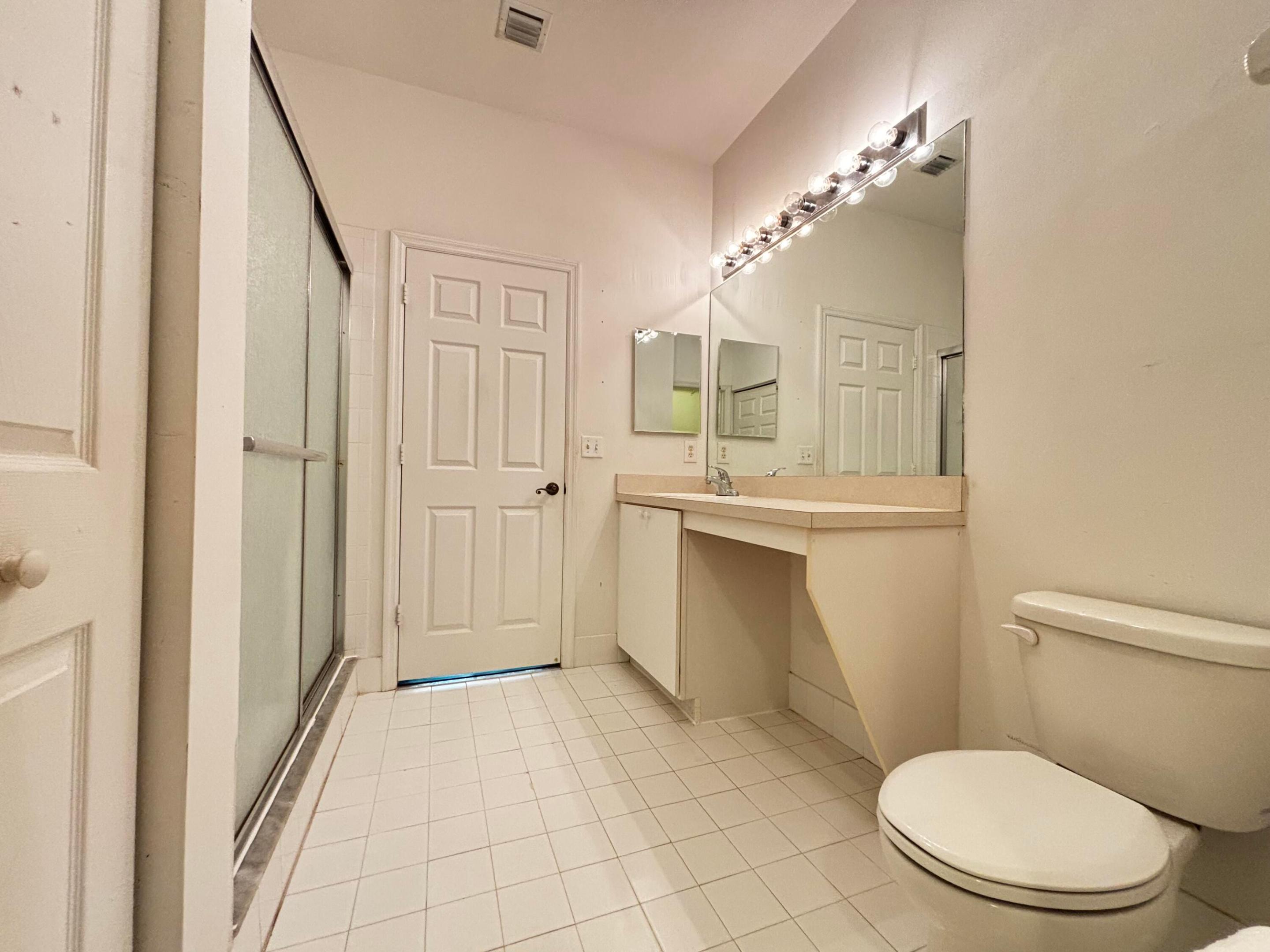105 Lighthouse #H, Tequesta FL 33469