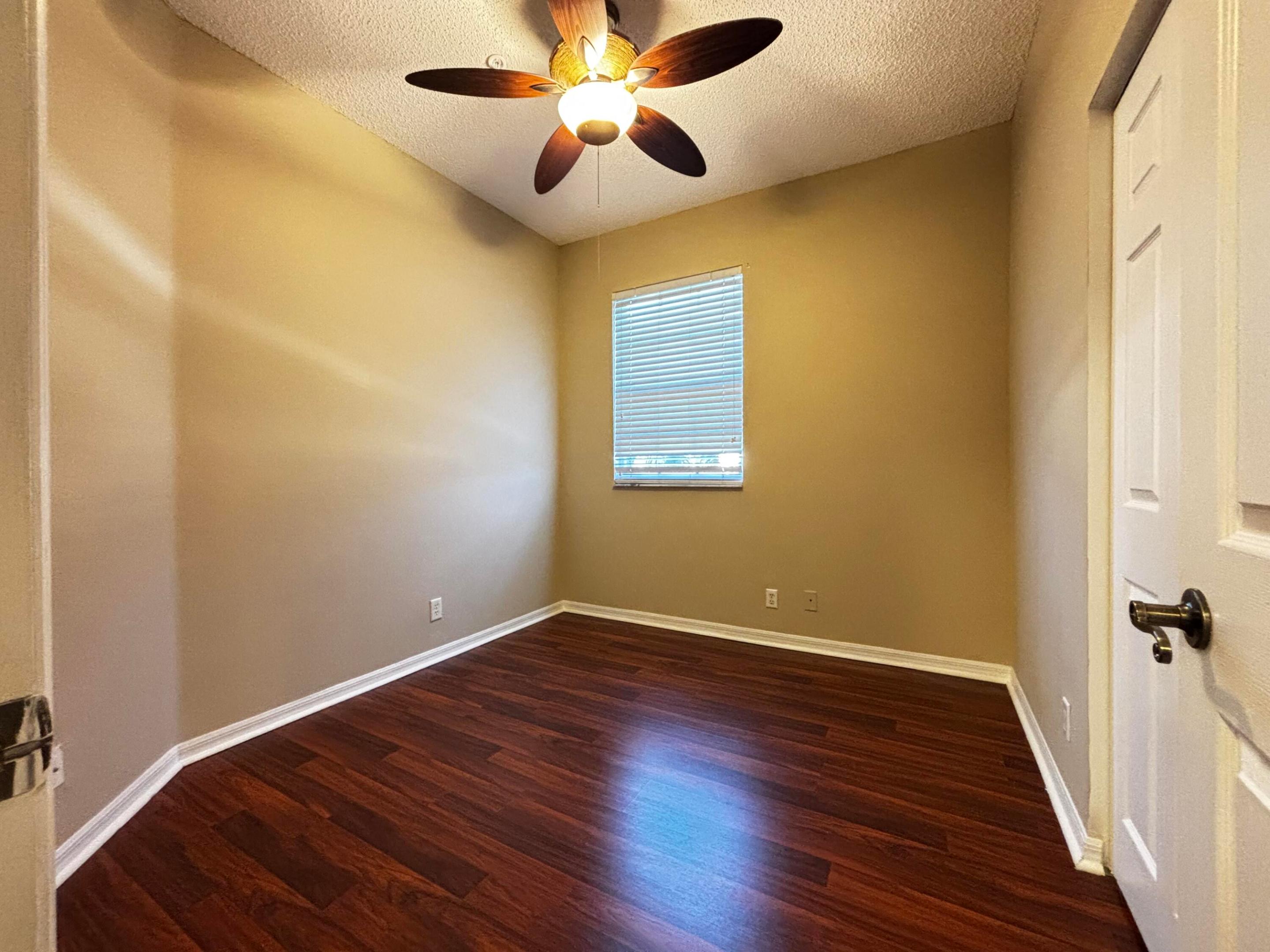105 Lighthouse #H, Tequesta FL 33469