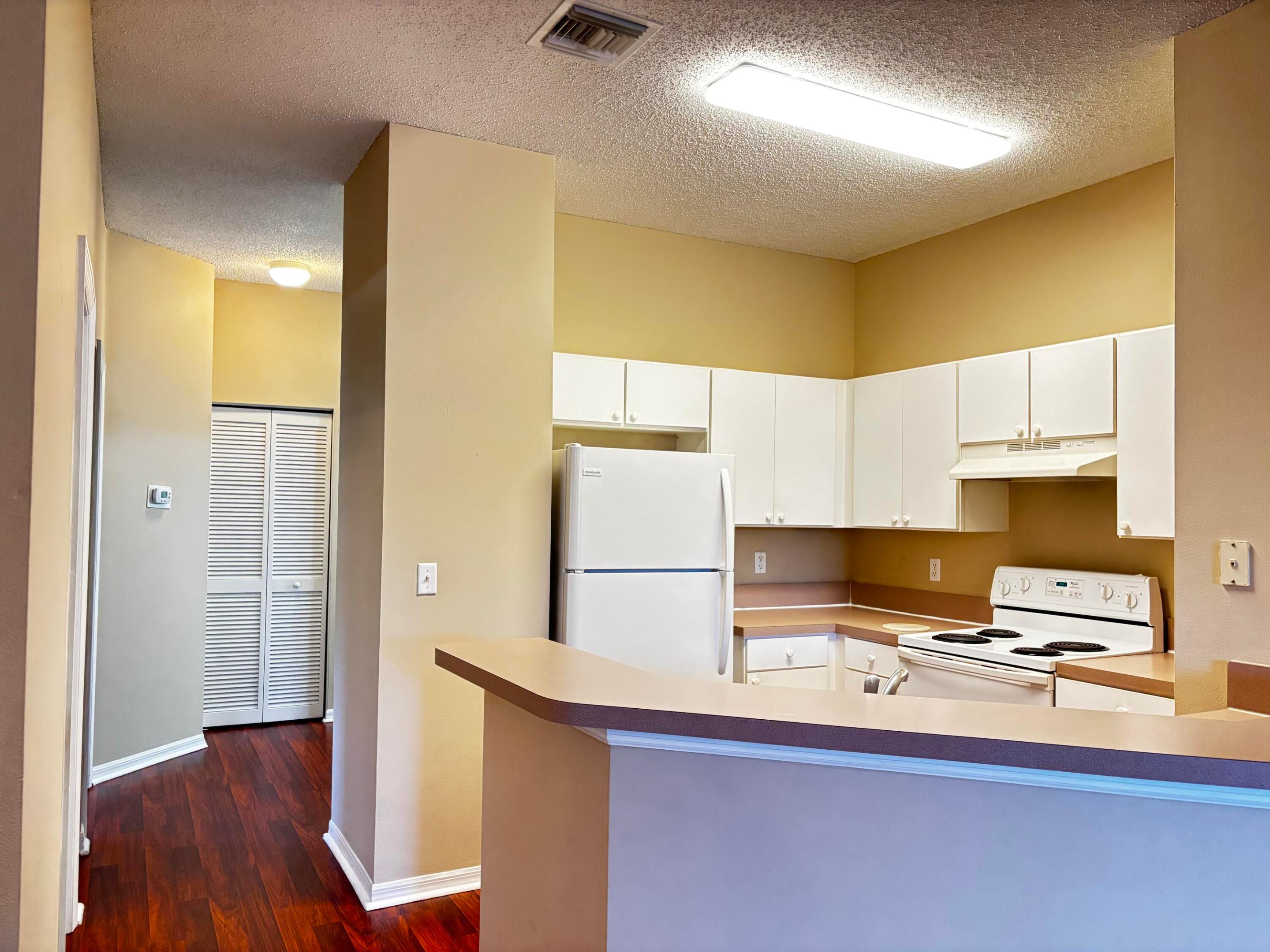 105 Lighthouse #H, Tequesta FL 33469