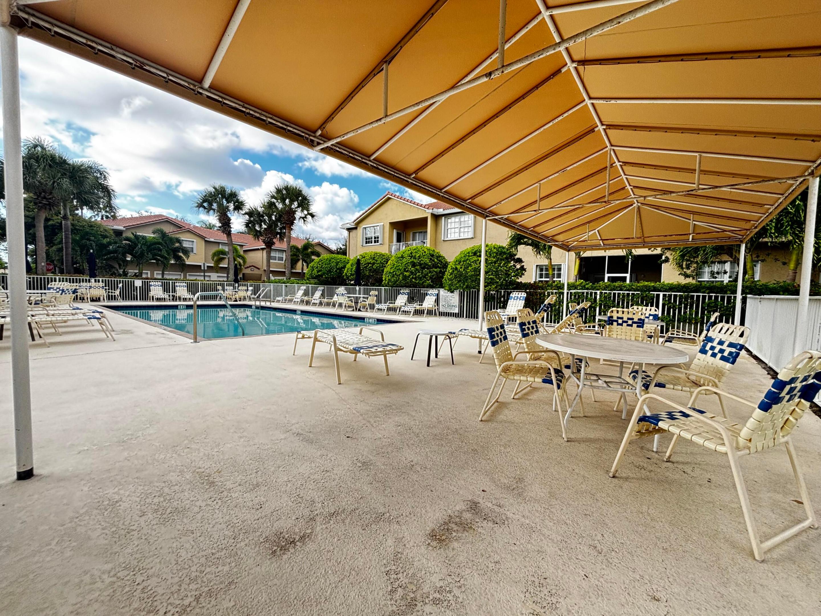 105 Lighthouse #H, Tequesta FL 33469