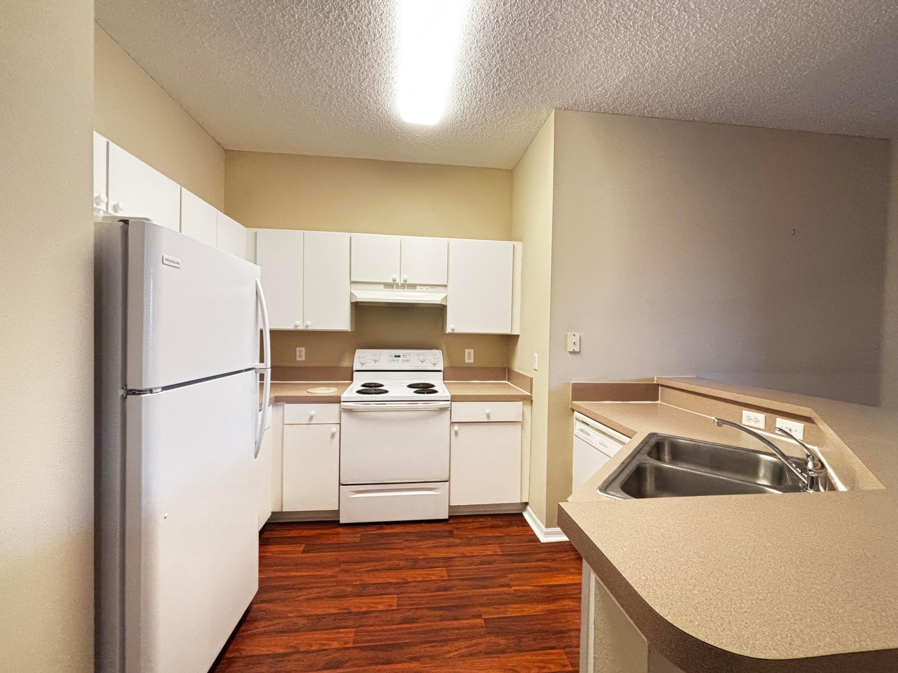 105 Lighthouse #H, Tequesta FL 33469