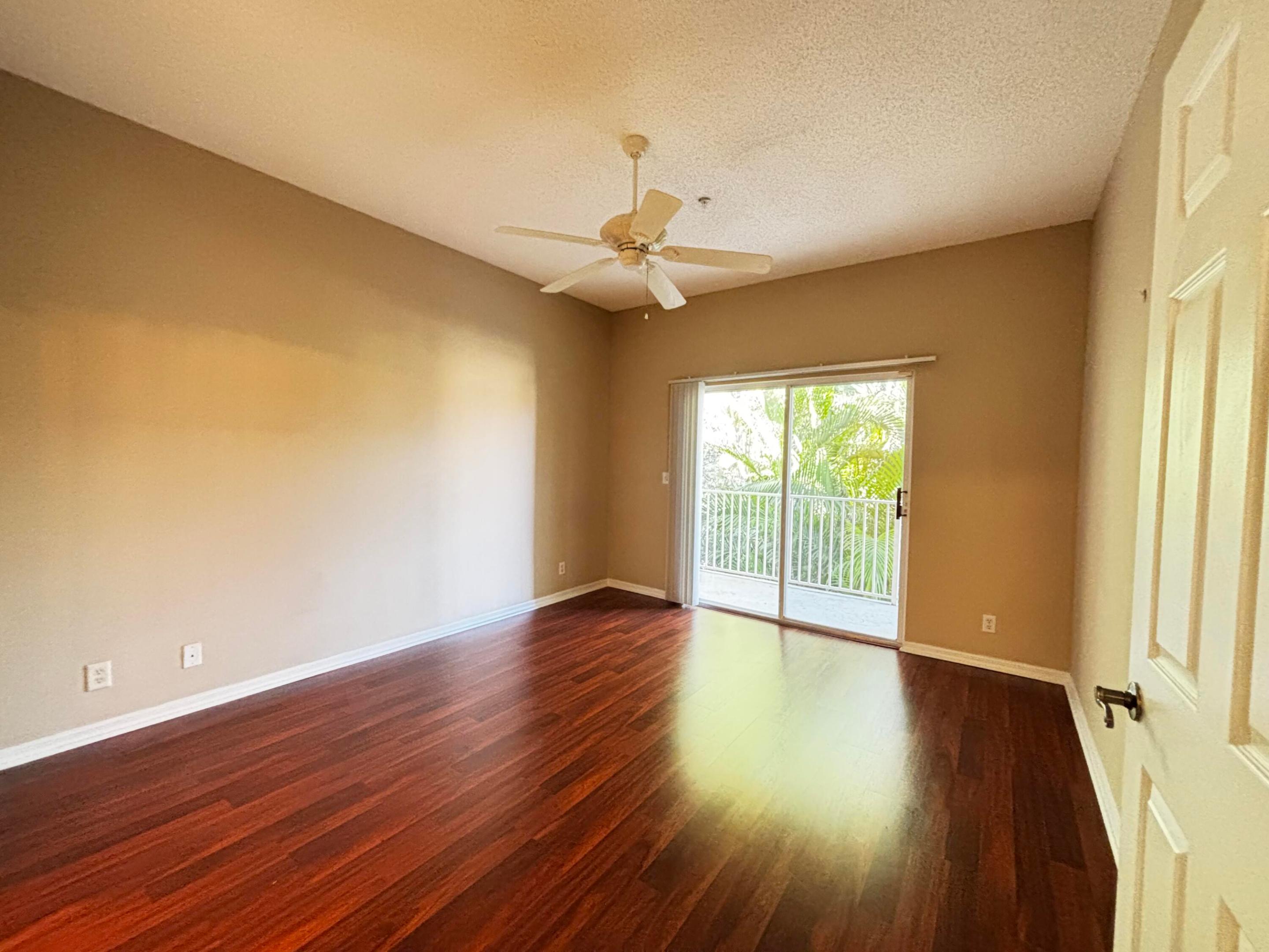 105 Lighthouse #H, Tequesta FL 33469