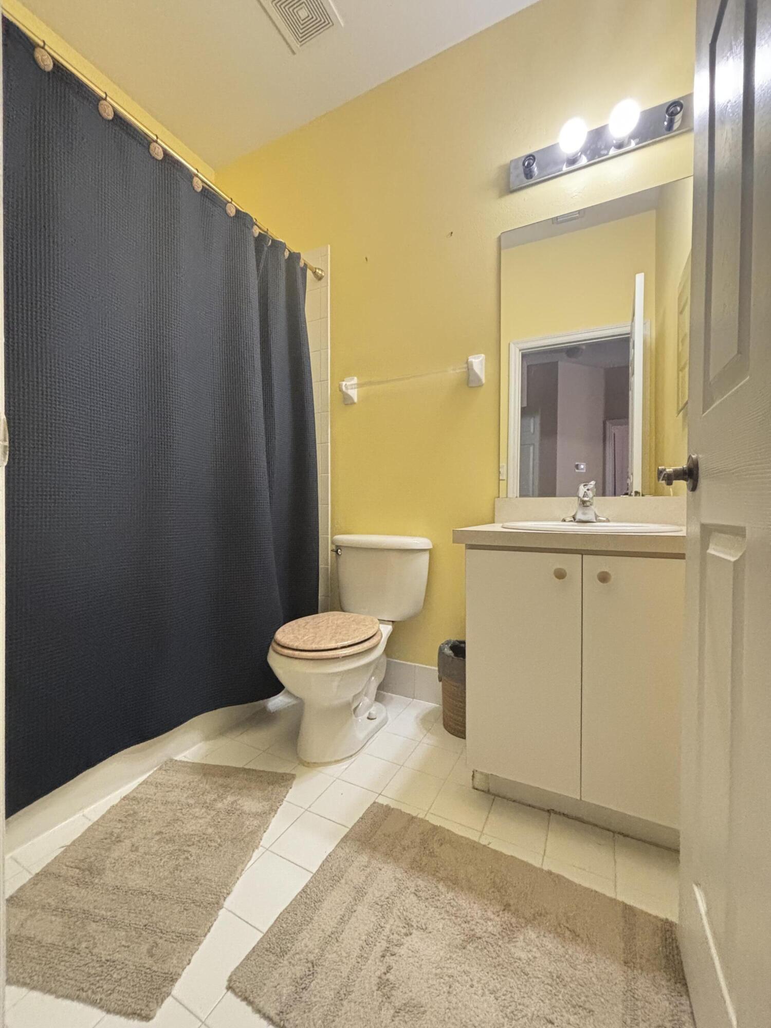 105 Lighthouse #H, Tequesta FL 33469