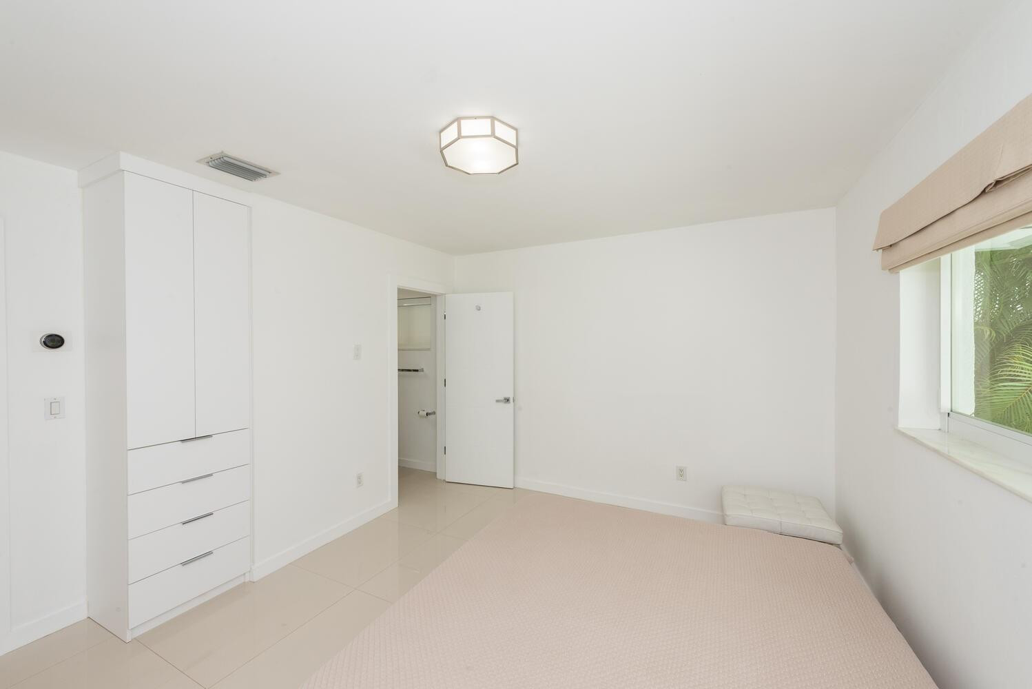 1040 N VENETIAN, Miami FL 33139