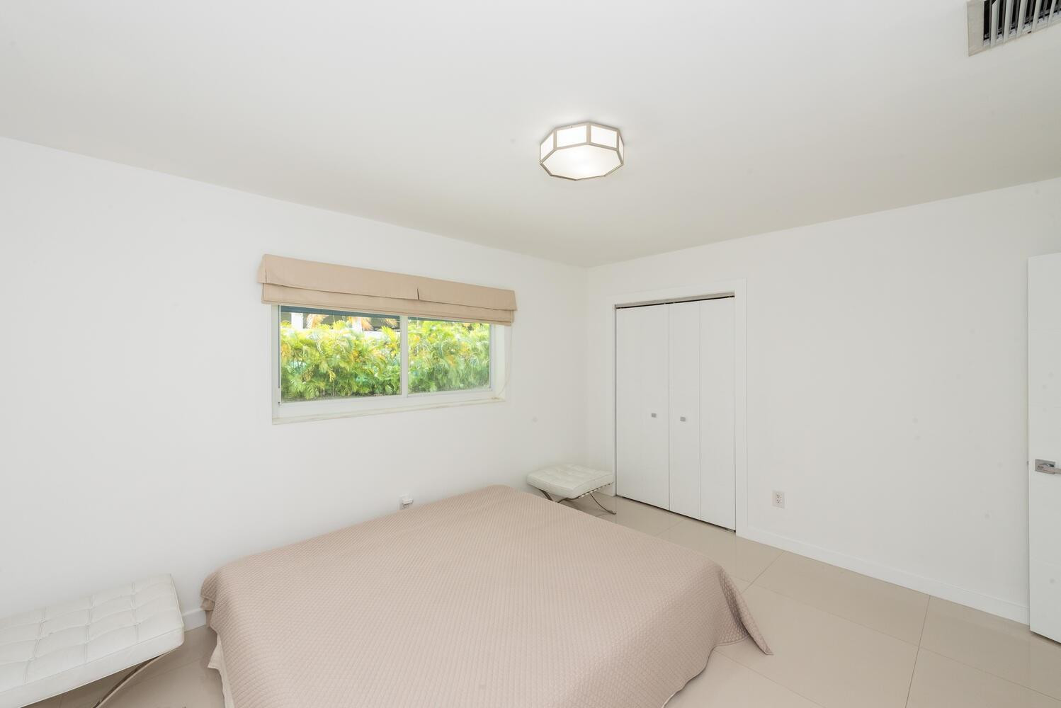1040 N VENETIAN, Miami FL 33139