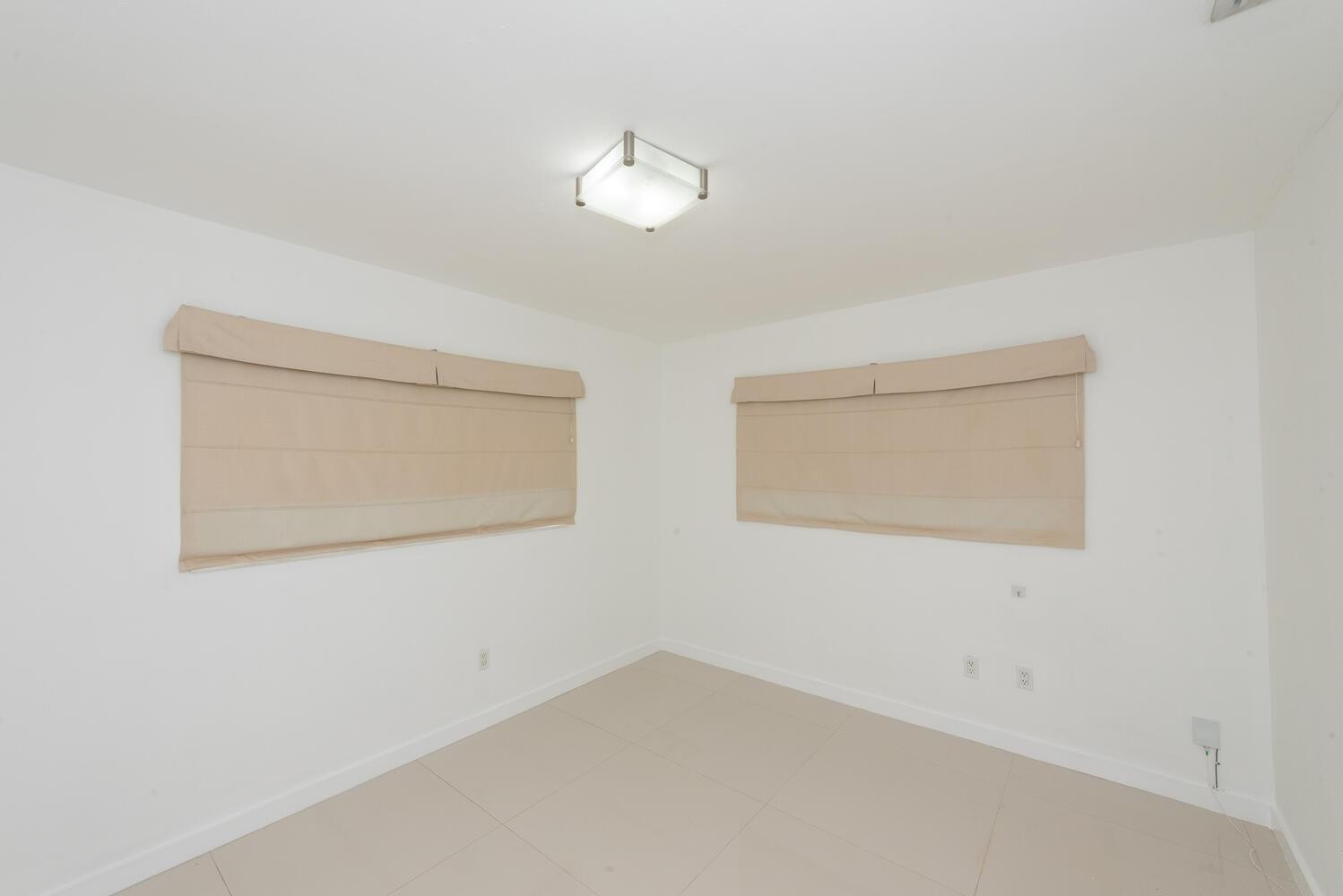 1040 N VENETIAN, Miami FL 33139