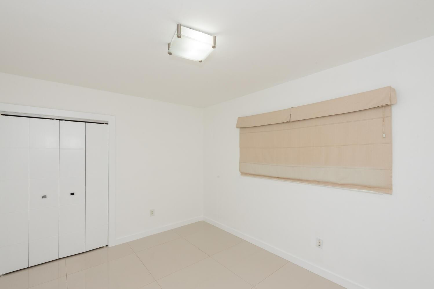 1040 N VENETIAN, Miami FL 33139