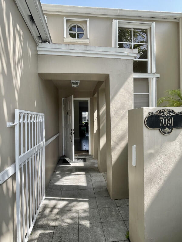 7091 SW 55th, Miami FL 33155