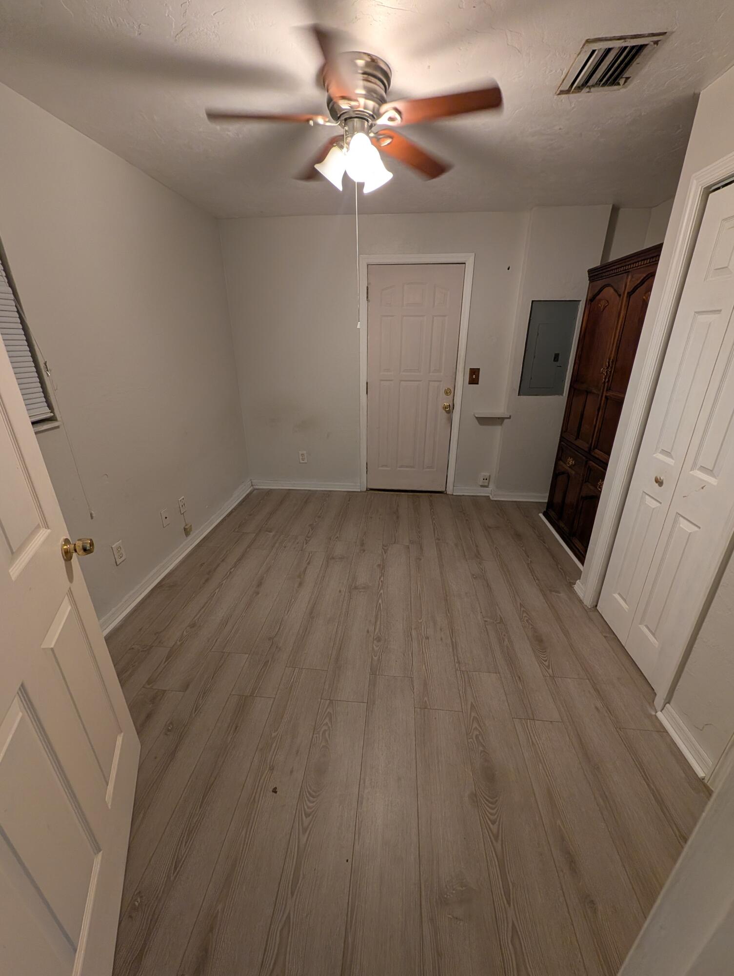 1215 N HAVERHILL, Haverhill FL 33417